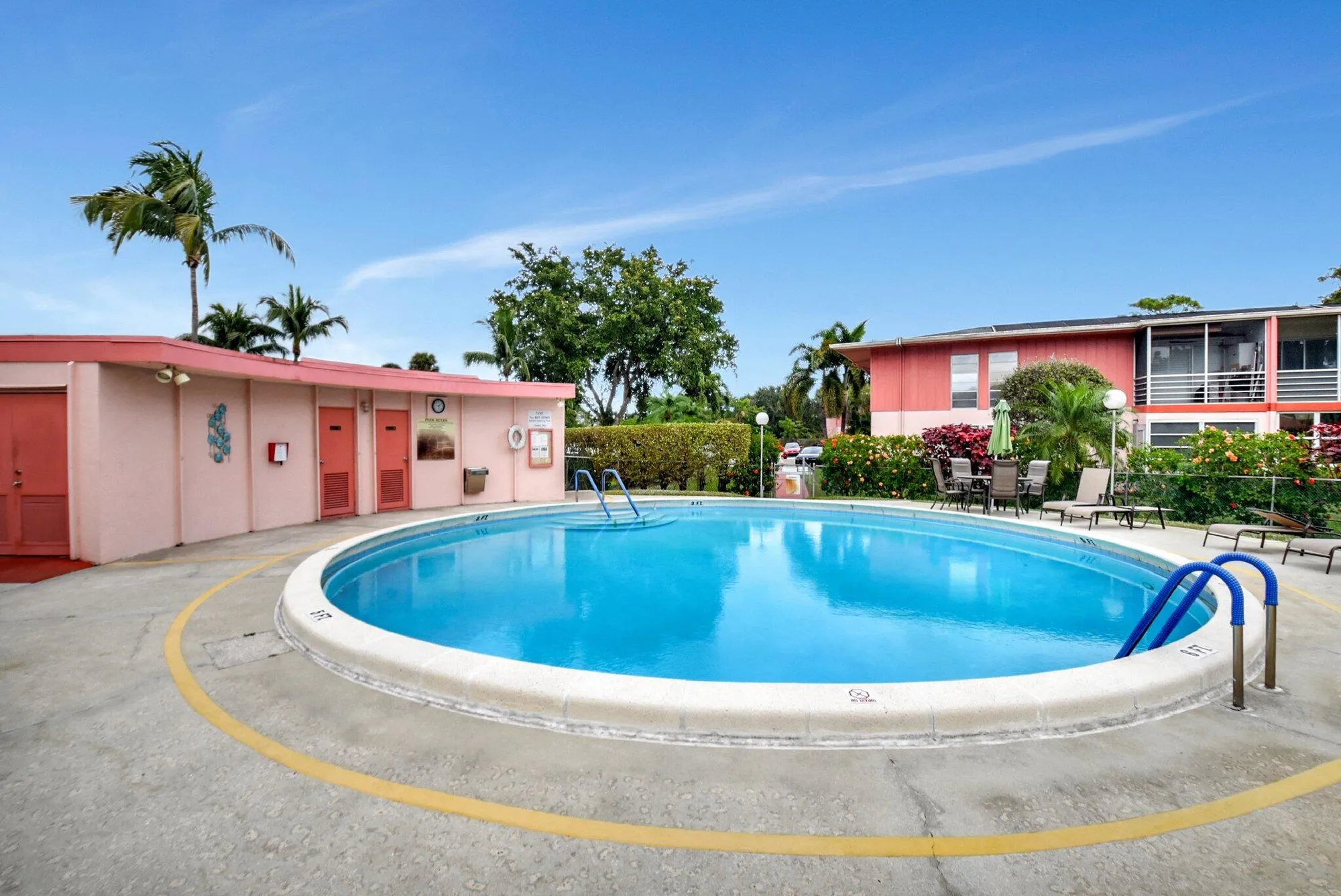 Property Slideshow image 19 of 33 | 24 golfs edge apt f, West Palm Beach, FL, 33417