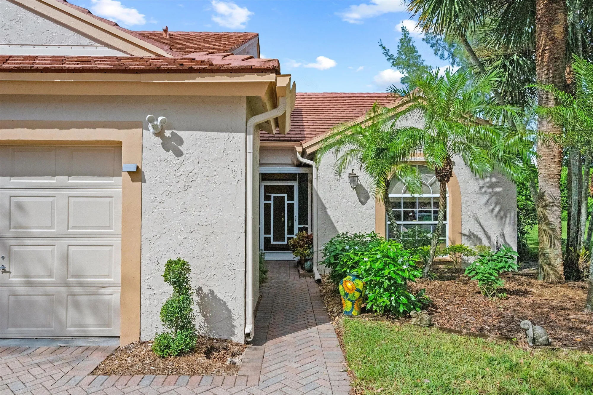 Property Slideshow image 4 of 30 | 7943 lake sands dr, Delray Beach, FL, 33446
