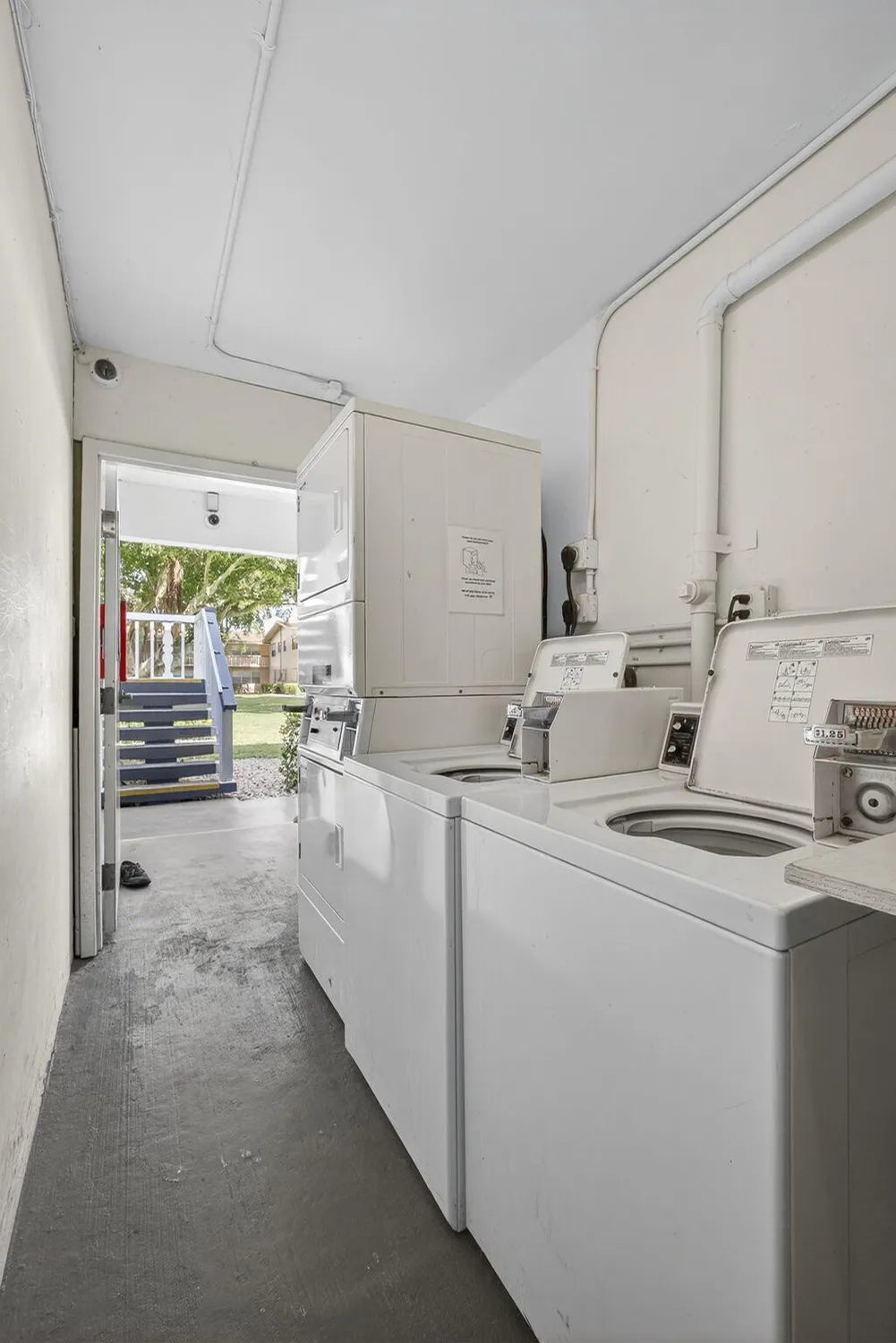 Property Slideshow image 18 of 32 | 64 canterbury c, West Palm Beach, FL, 33417