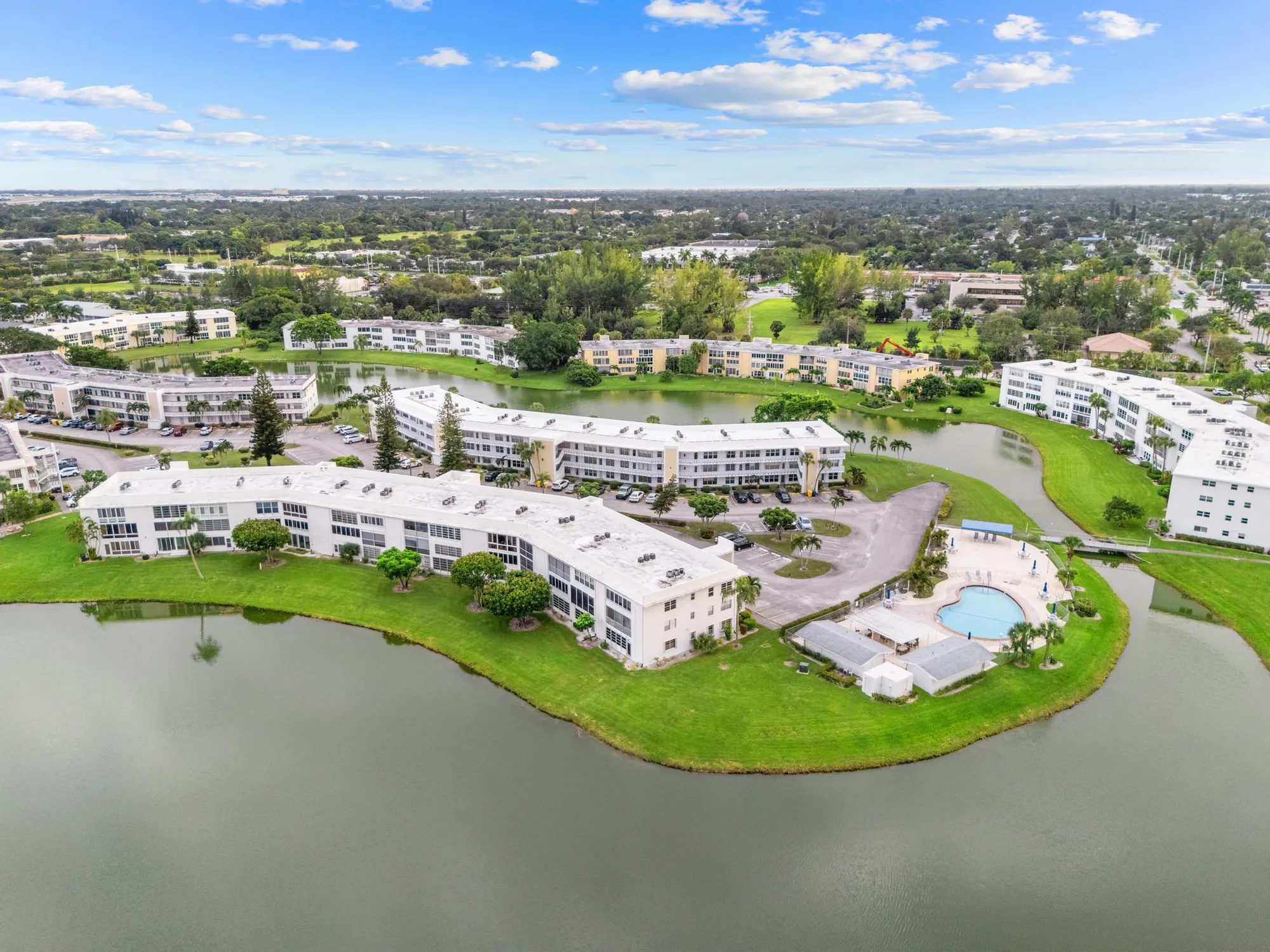 Property Slideshow image 31 of 34 | 202 wellington a, West Palm Beach, FL, 33417