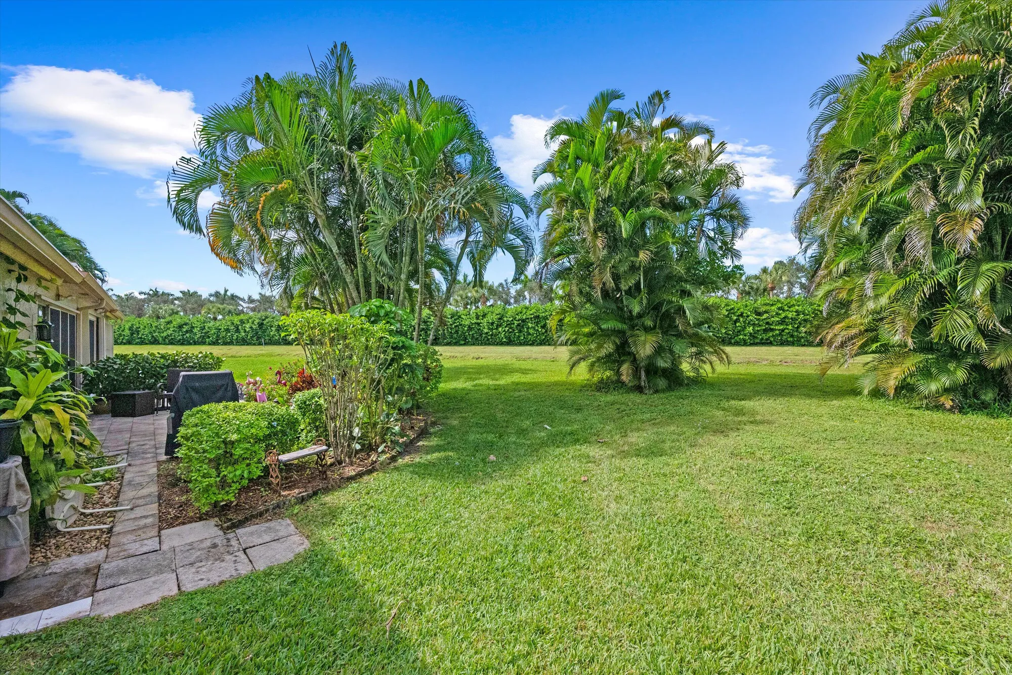 Property Slideshow image 26 of 30 | 7943 lake sands dr, Delray Beach, FL, 33446