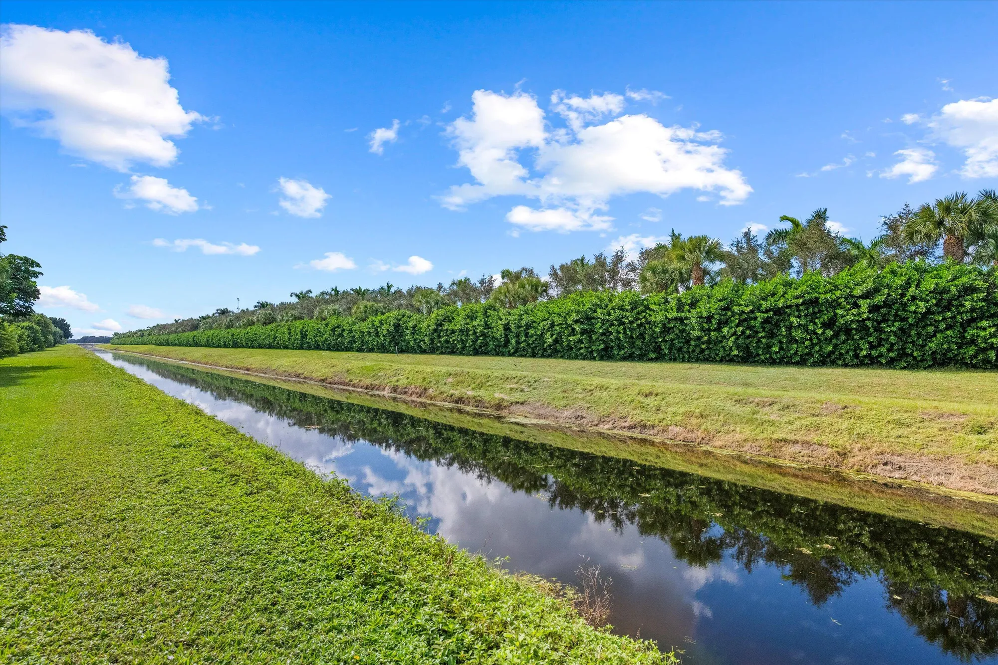 Property Slideshow image 27 of 30 | 7943 lake sands dr, Delray Beach, FL, 33446