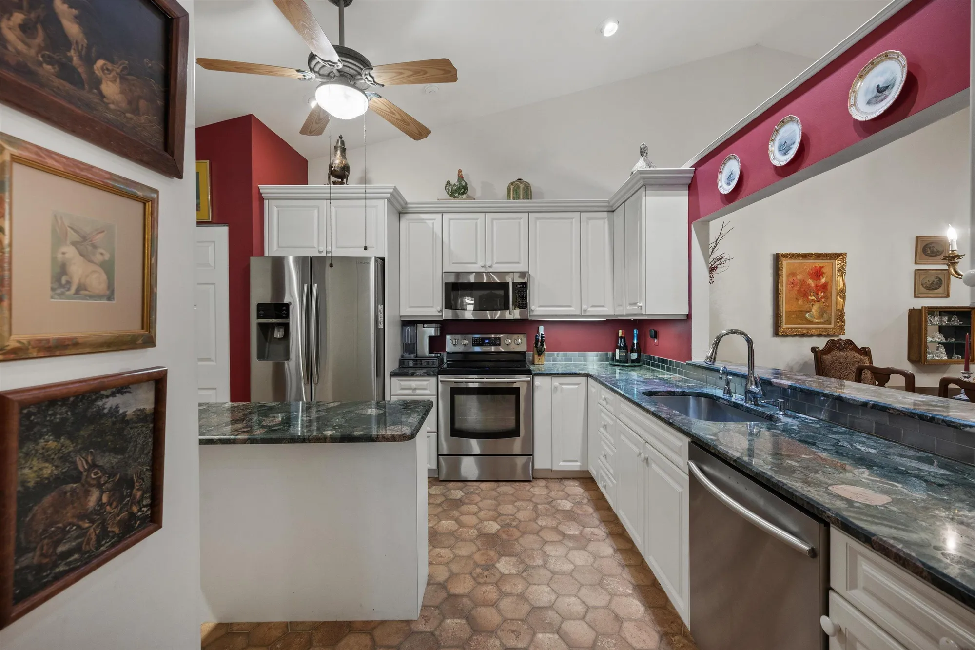 Property Slideshow image 14 of 30 | 7943 lake sands dr, Delray Beach, FL, 33446