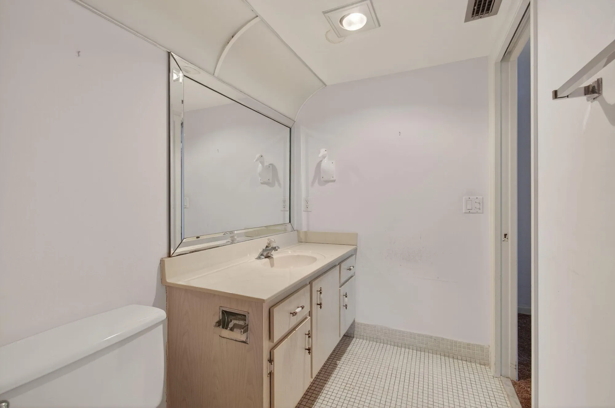 Property Slideshow image 39 of 90 | 4030 lincoln b, Boca Raton, FL, 33434