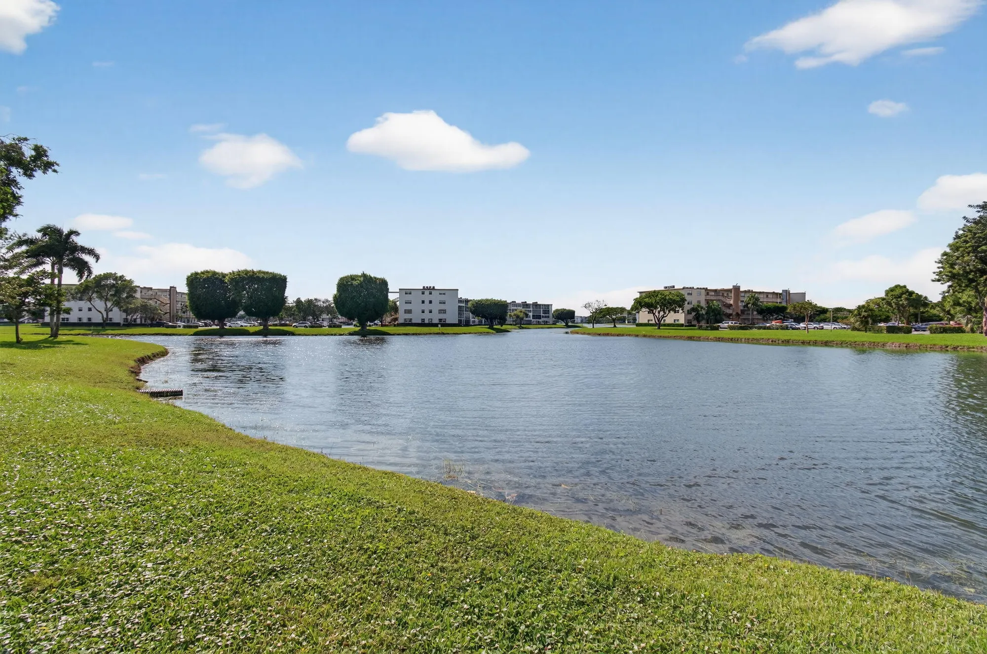 Property Slideshow image 49 of 90 | 4030 lincoln b, Boca Raton, FL, 33434