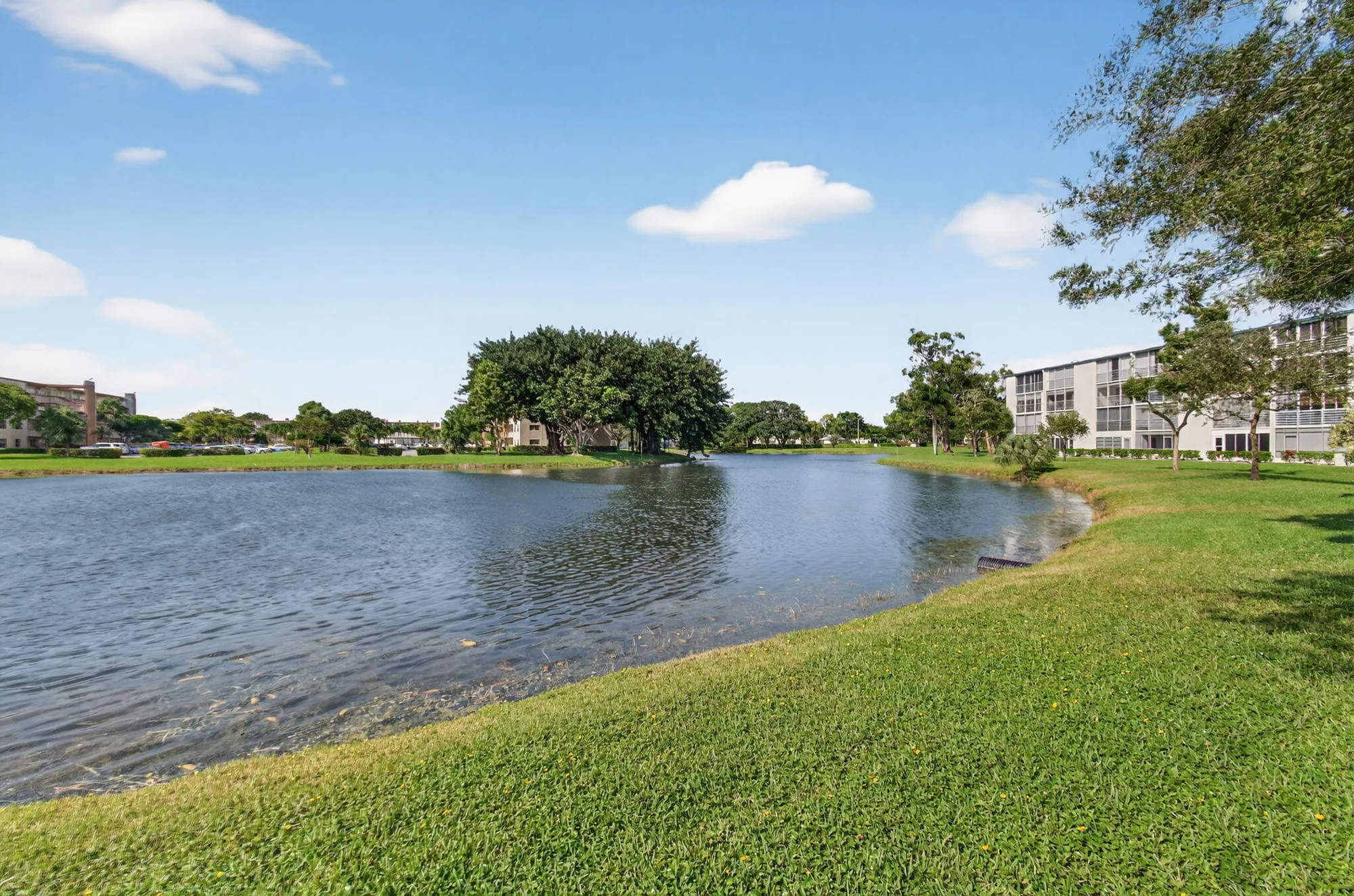 Property Slideshow image 52 of 90 | 4030 lincoln b, Boca Raton, FL, 33434