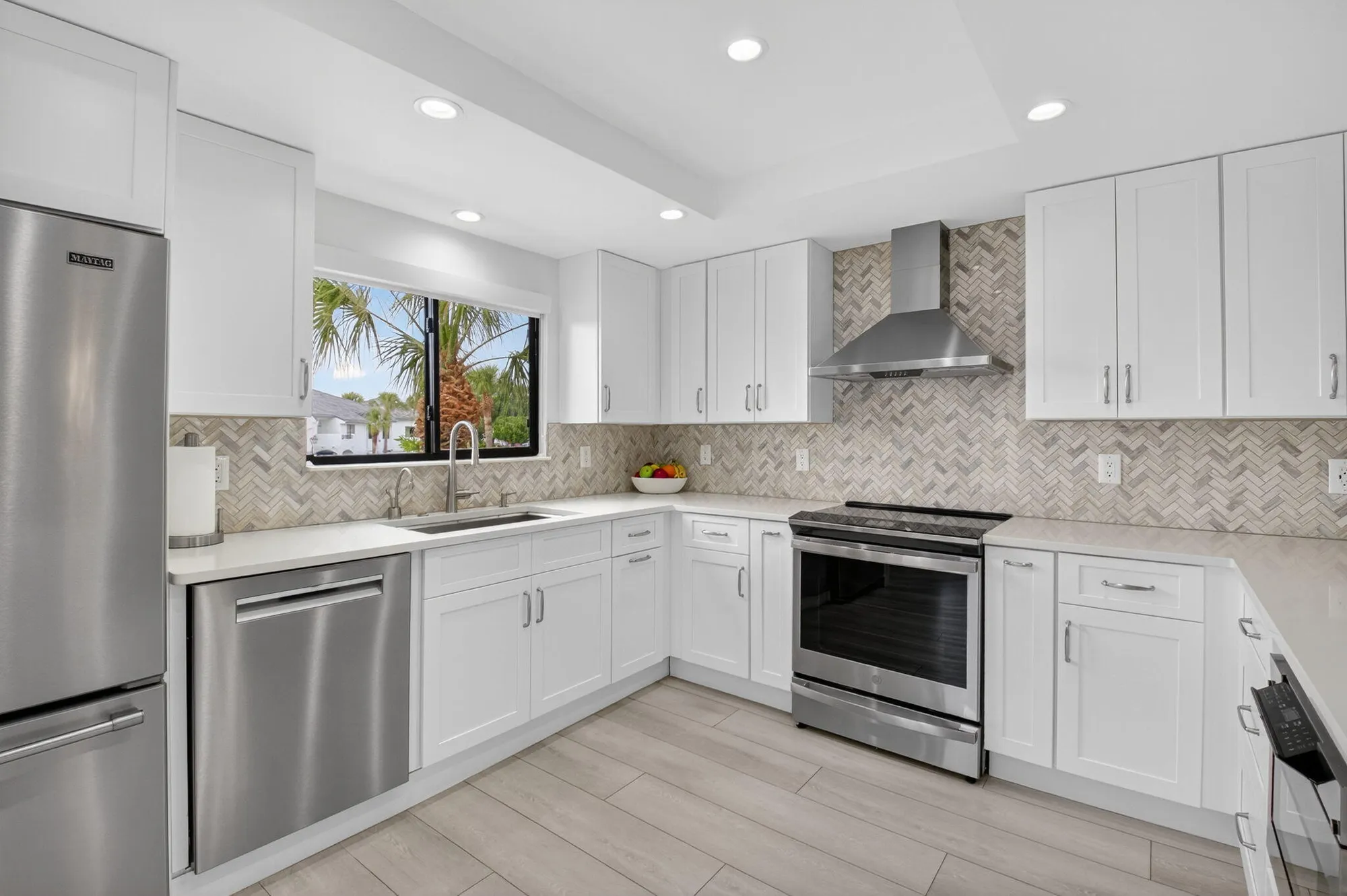 Property Slideshow image 5 of 110 | 15710 loch maree ln apt 5703, Delray Beach, FL, 33446