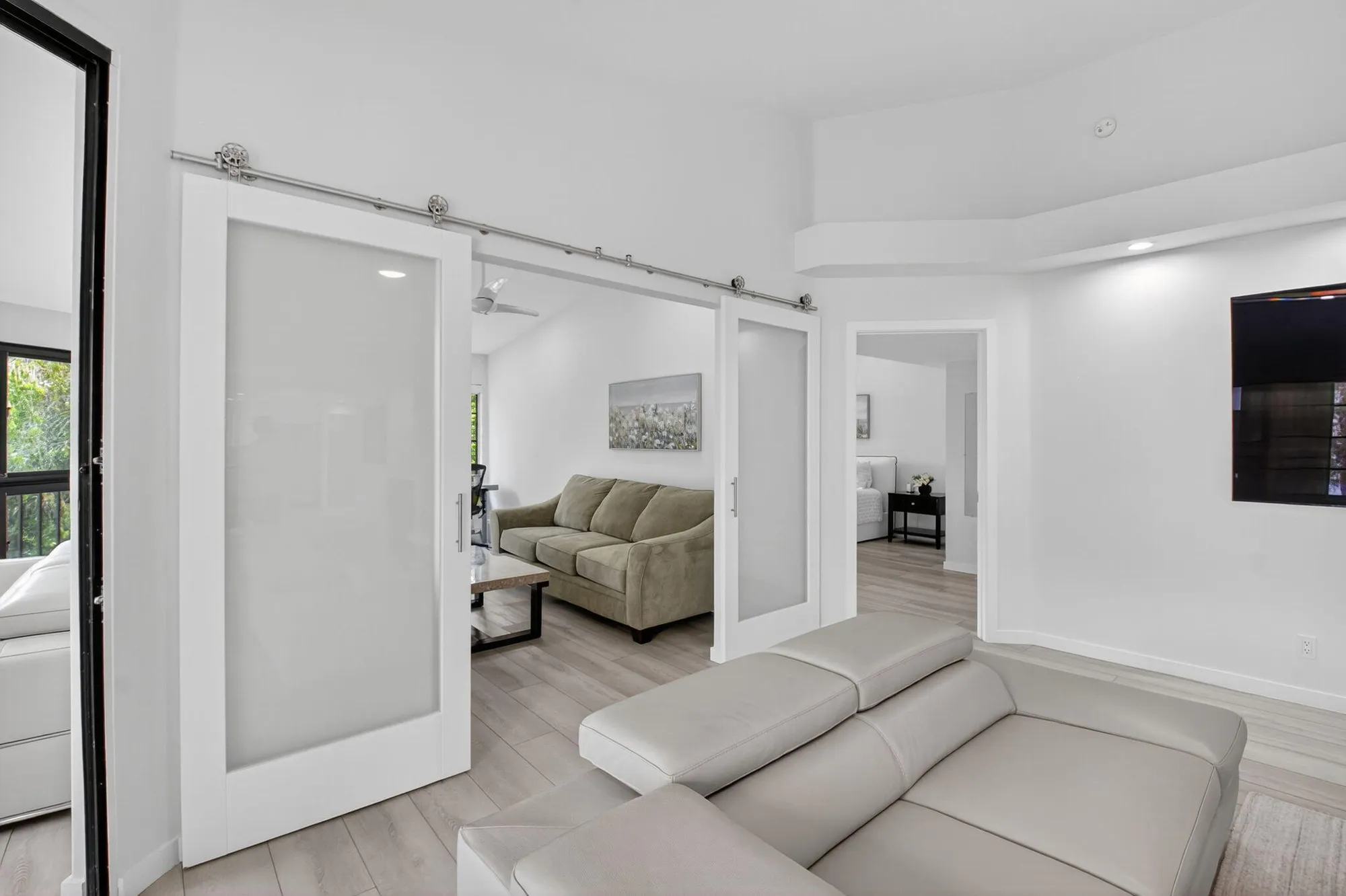 Property Slideshow image 11 of 110 | 15710 loch maree ln apt 5703, Delray Beach, FL, 33446