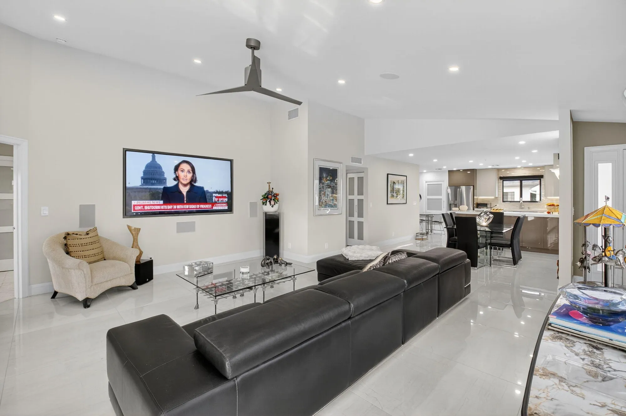 Property Slideshow image 10 of 60 | 15846 loch maree ln 2904, Delray Beach, FL, 33446