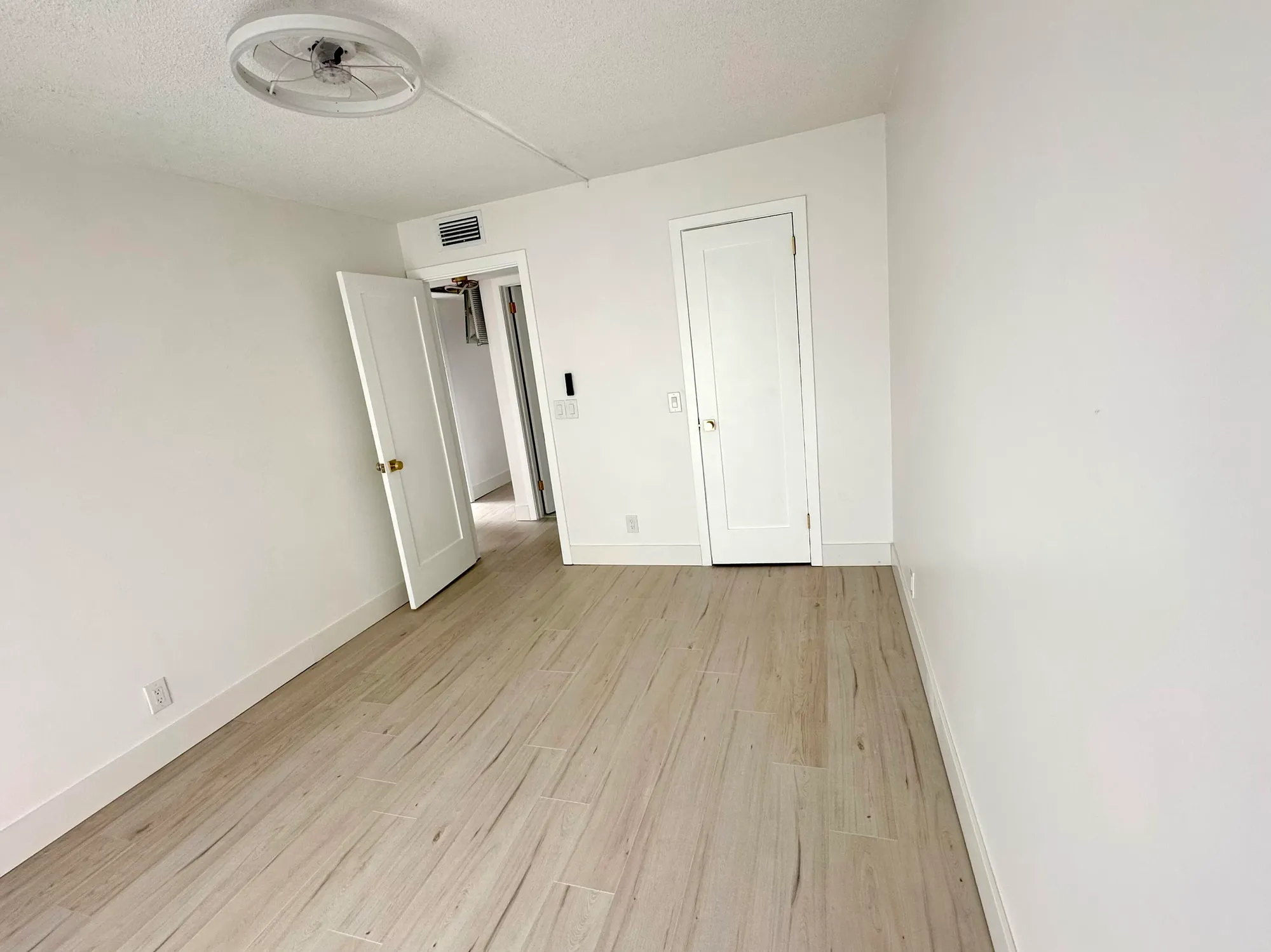 Property Slideshow image 17 of 29 | 121 sheffield f, West Palm Beach, FL, 33417