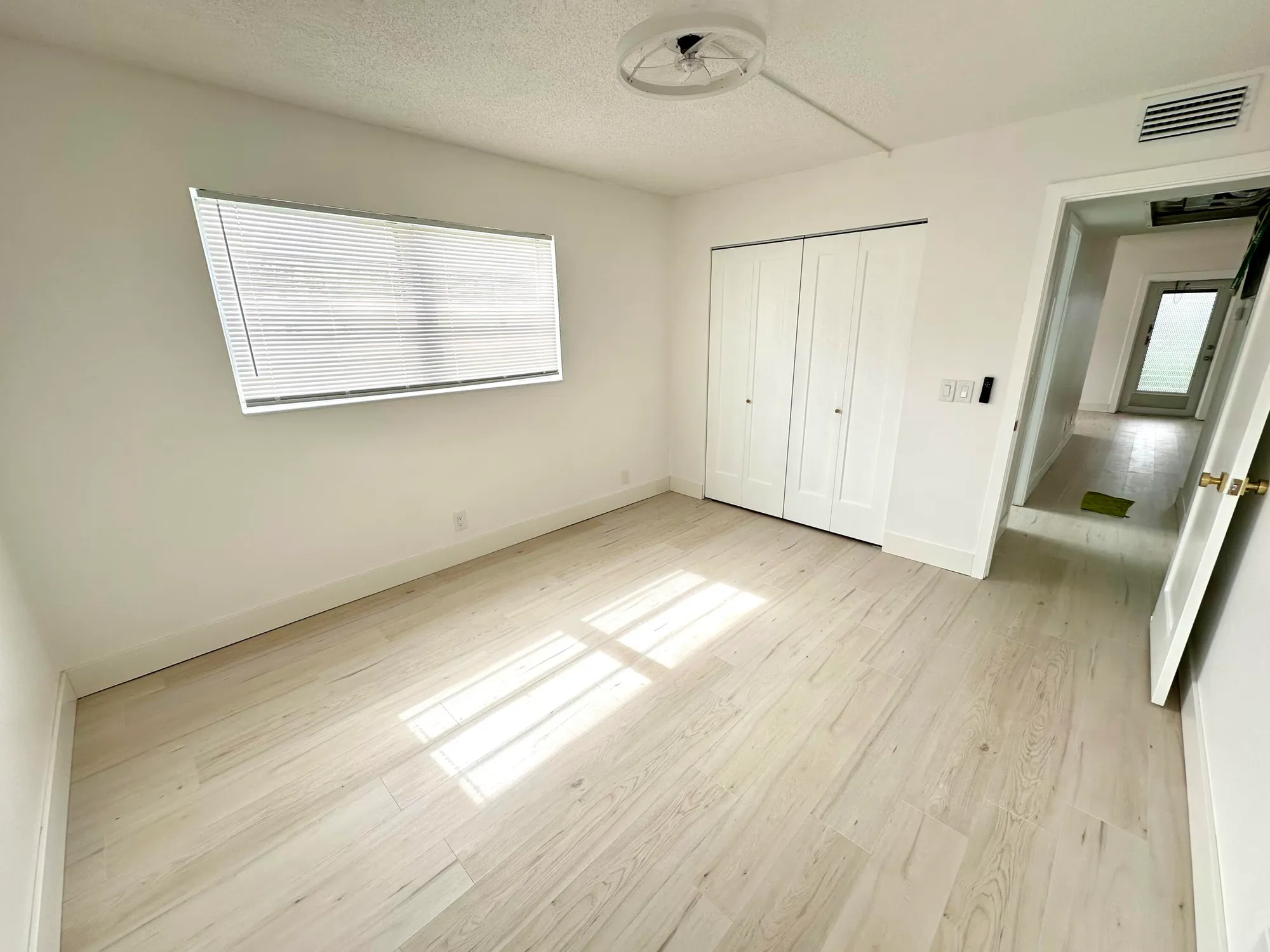 Property Slideshow image 13 of 29 | 121 sheffield f, West Palm Beach, FL, 33417