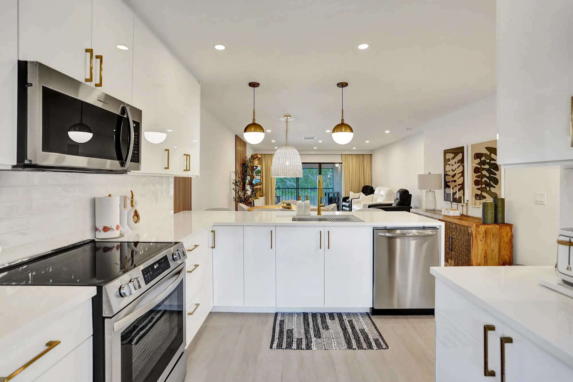 Property Slideshow image 4 of 43 | 9293 vista del lago apt 15f, Boca Raton, FL, 33428