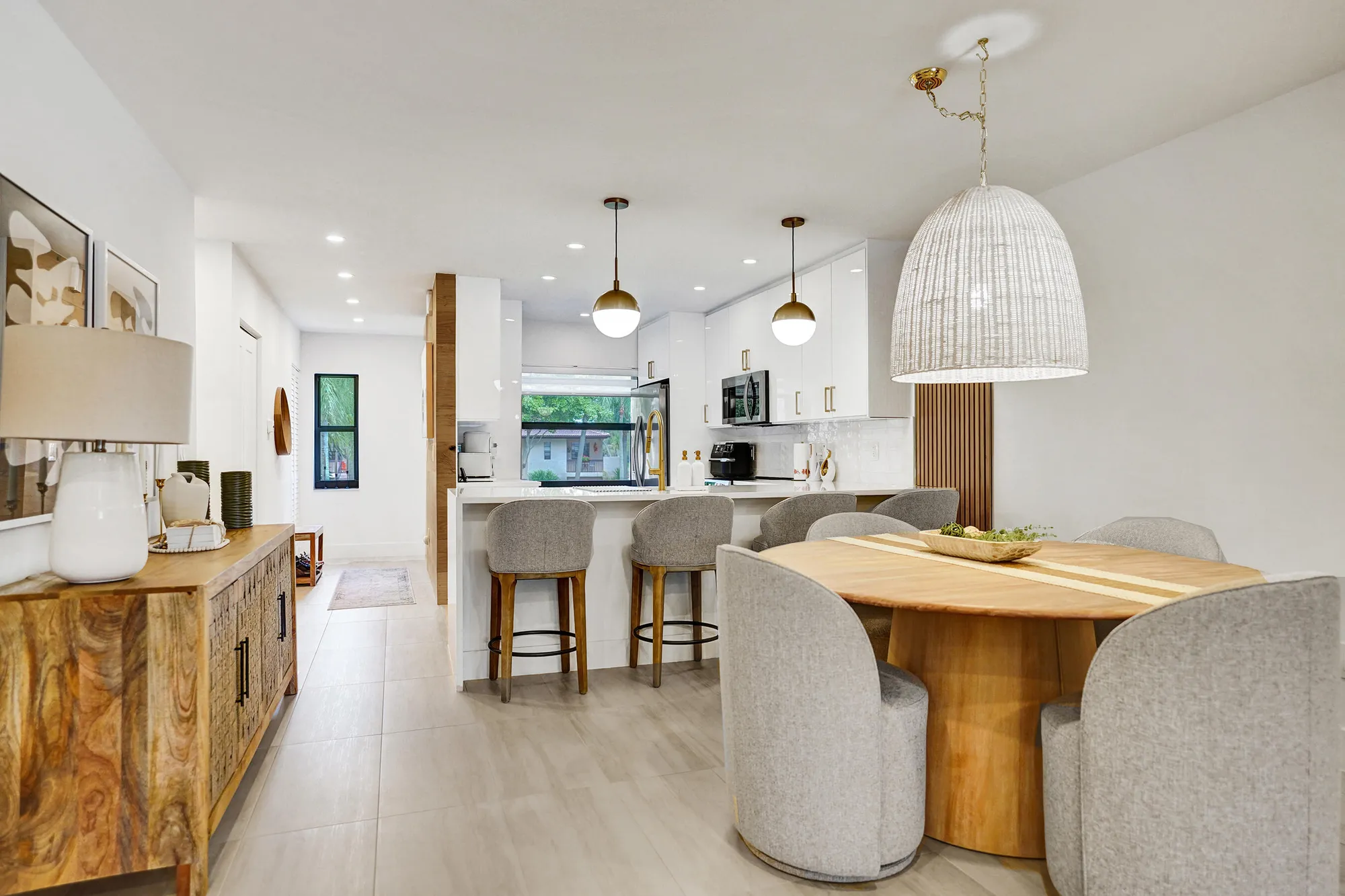 Property Slideshow image 13 of 43 | 9293 vista del lago apt 15f, Boca Raton, FL, 33428