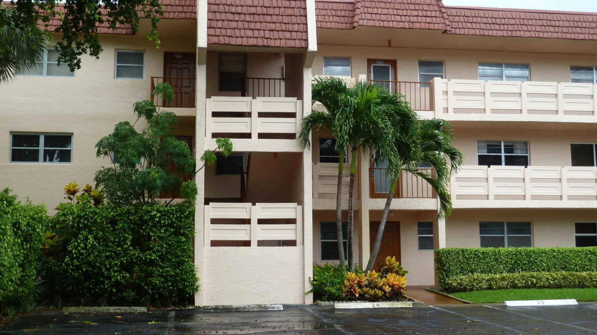 Property Slideshow image 14 of 14 | 14721 bonaire blvd apt 111, Delray Beach, FL, 33446