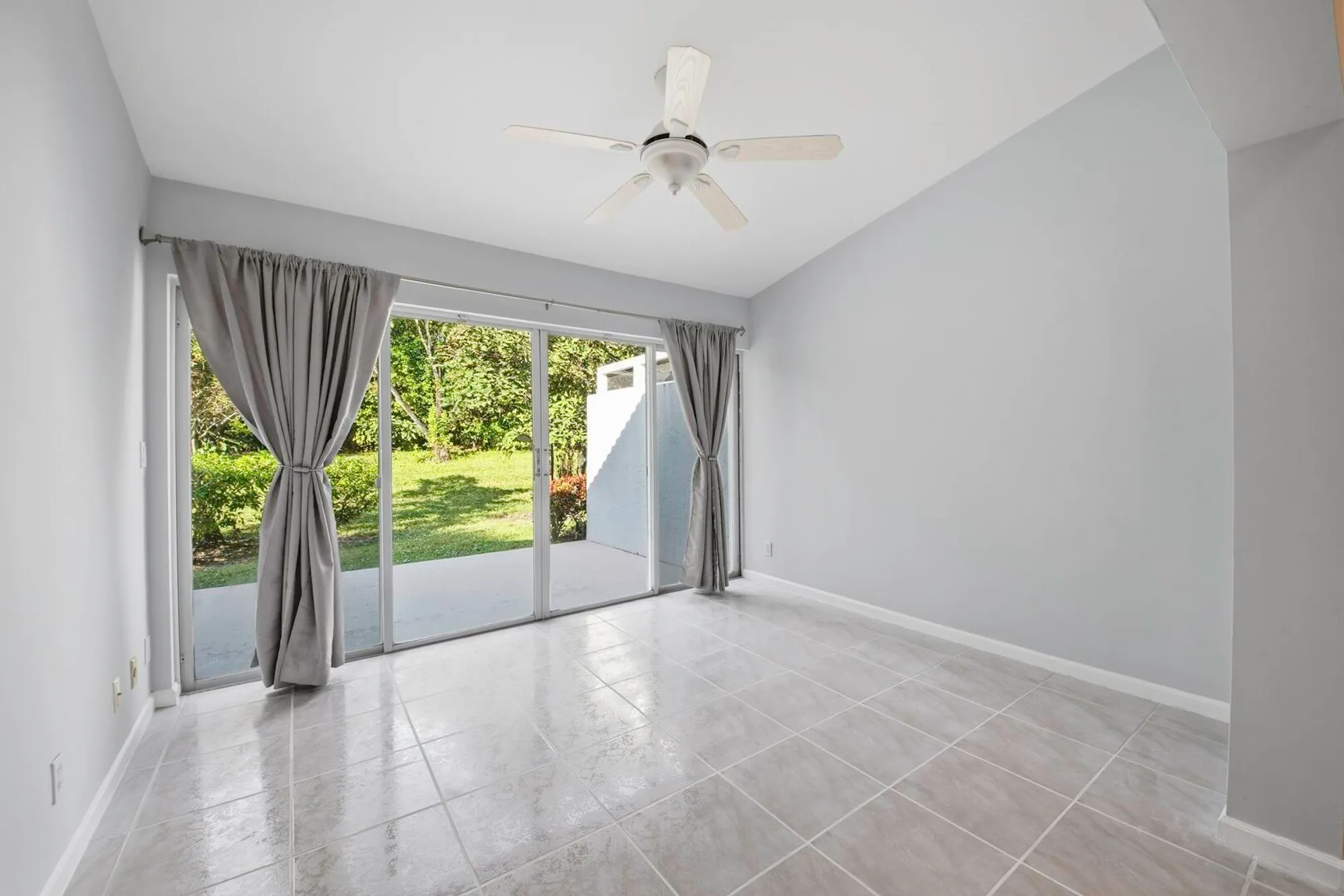 Property Slideshow image 32 of 46 | 7617 island breeze ter, Boynton Beach, FL, 33437