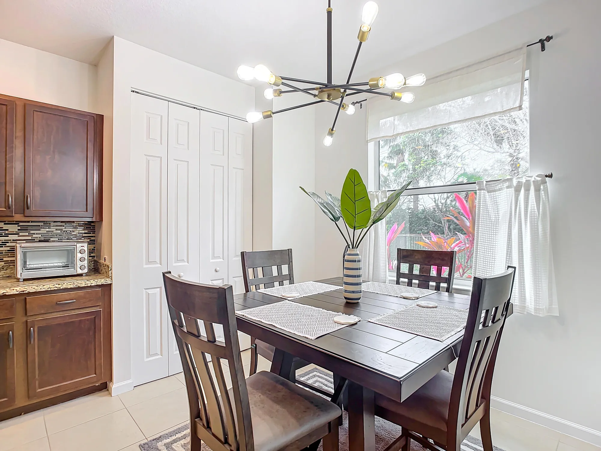 Property Slideshow image 11 of 125 | 11931 sw crestwood cir, Port Saint Lucie, FL, 34987
