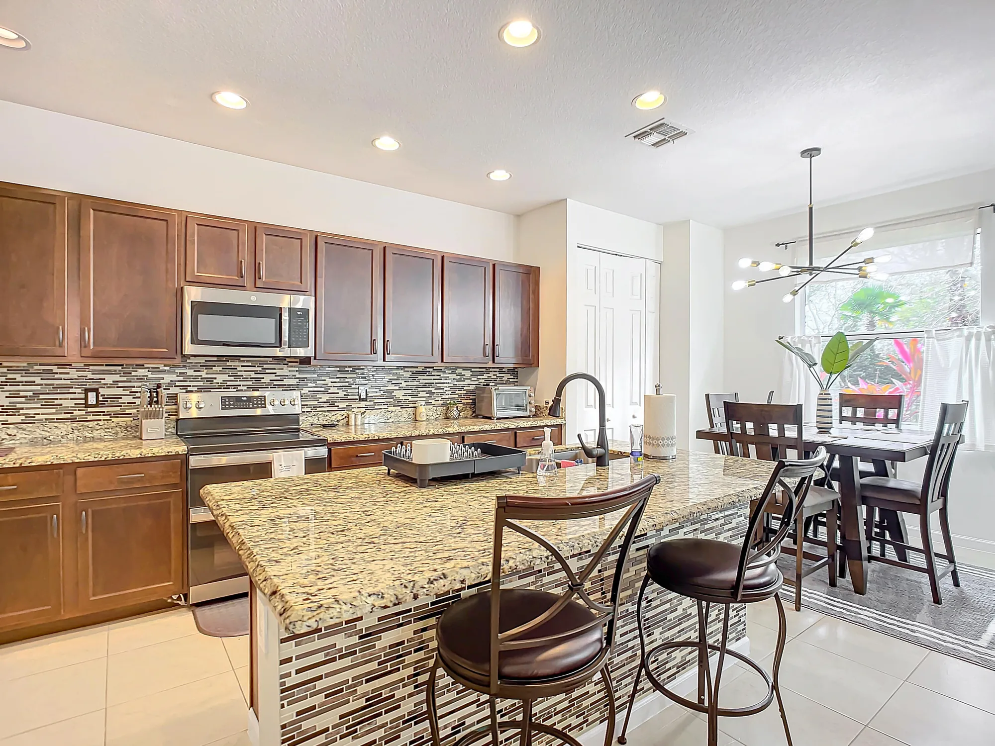 Property Slideshow image 8 of 125 | 11931 sw crestwood cir, Port Saint Lucie, FL, 34987