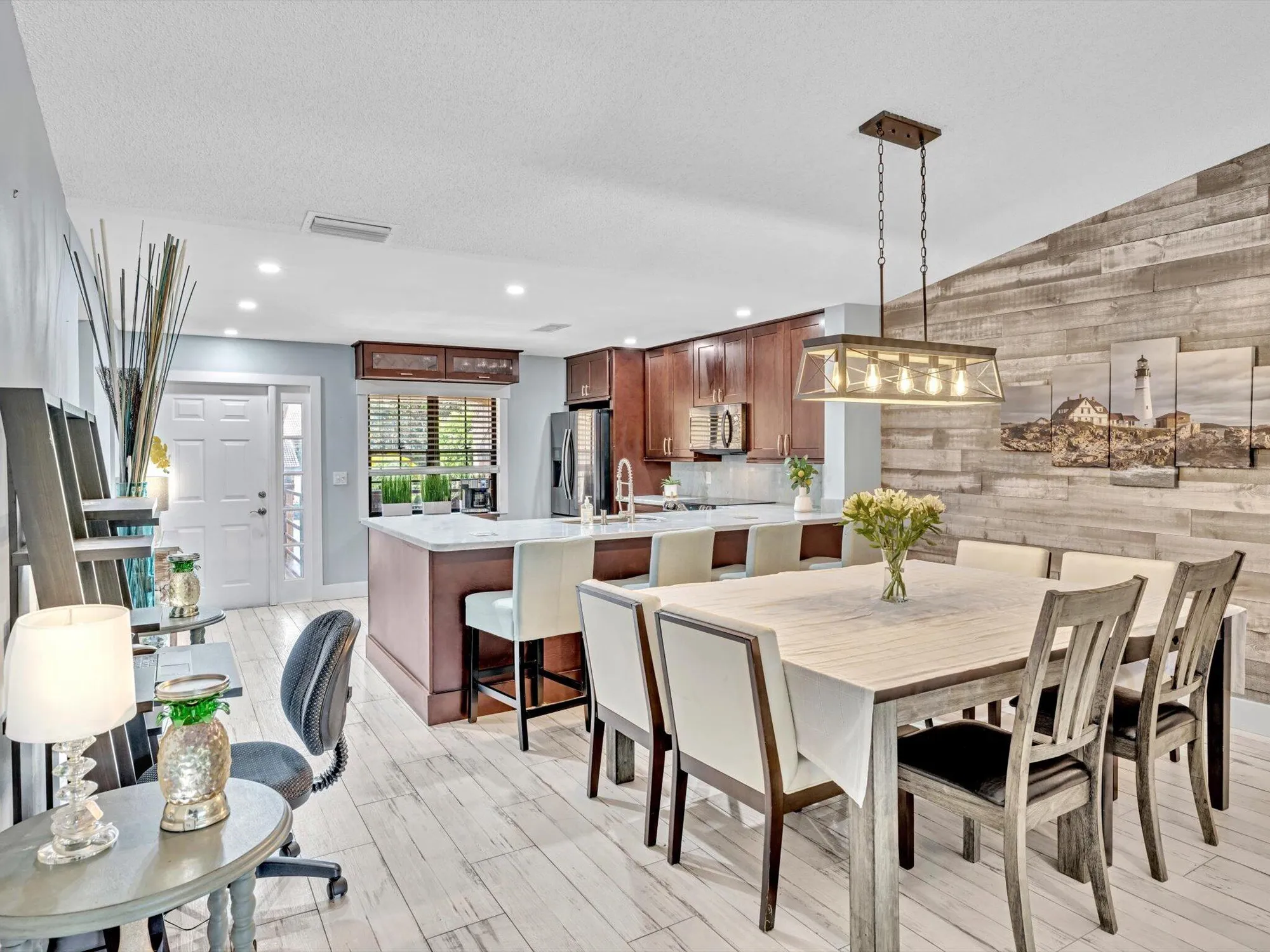 Property Slideshow image 8 of 43 | 11205 aspen glen dr, Boynton Beach, FL, 33437