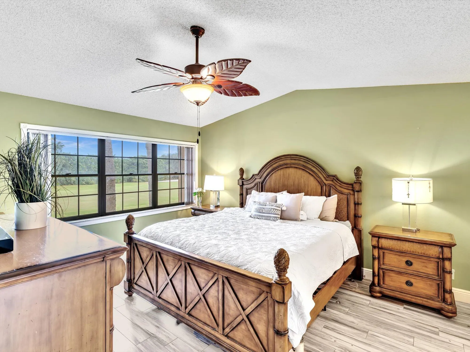 Property Slideshow image 14 of 43 | 11205 aspen glen dr, Boynton Beach, FL, 33437