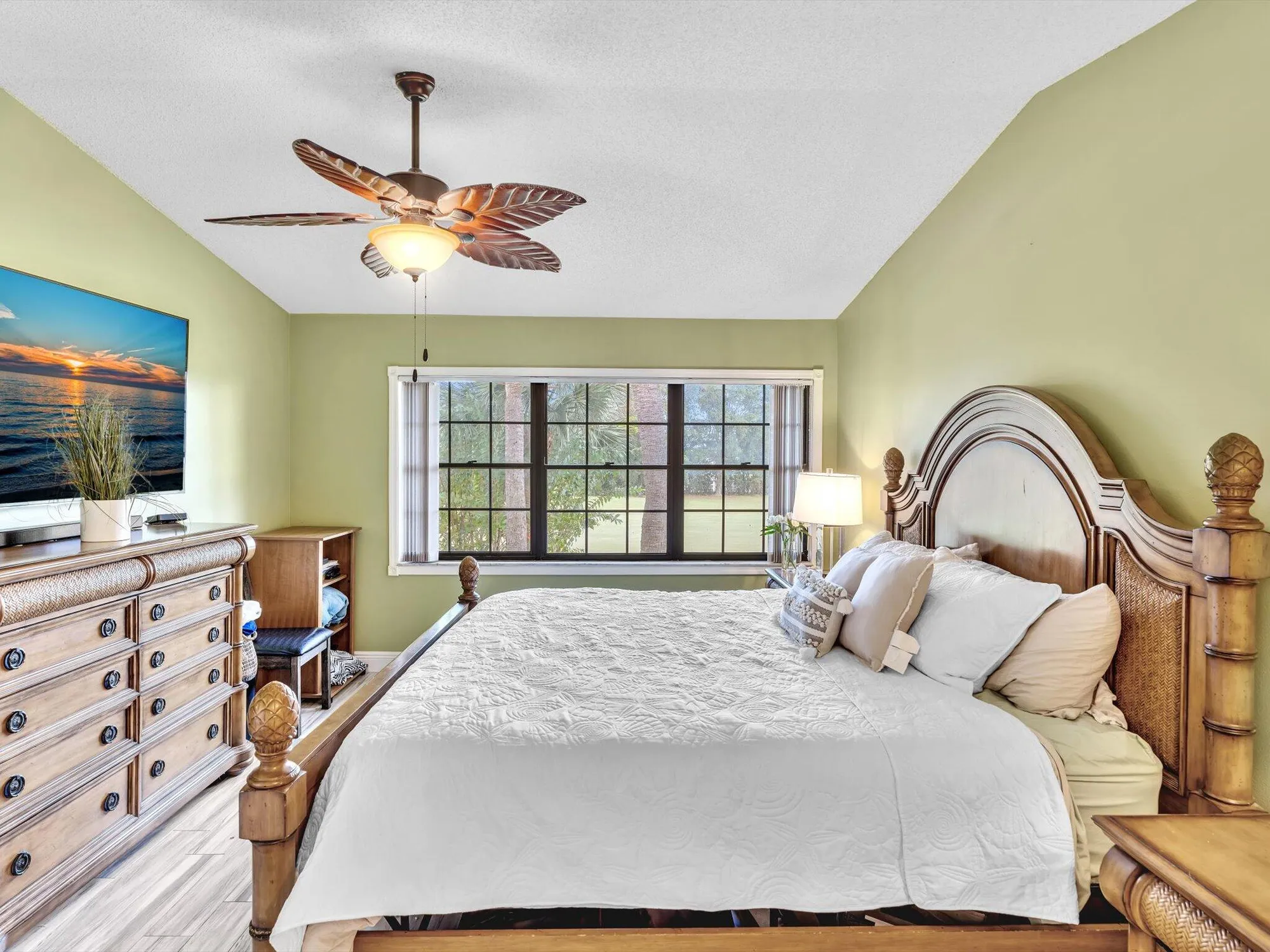 Property Slideshow image 15 of 43 | 11205 aspen glen dr, Boynton Beach, FL, 33437