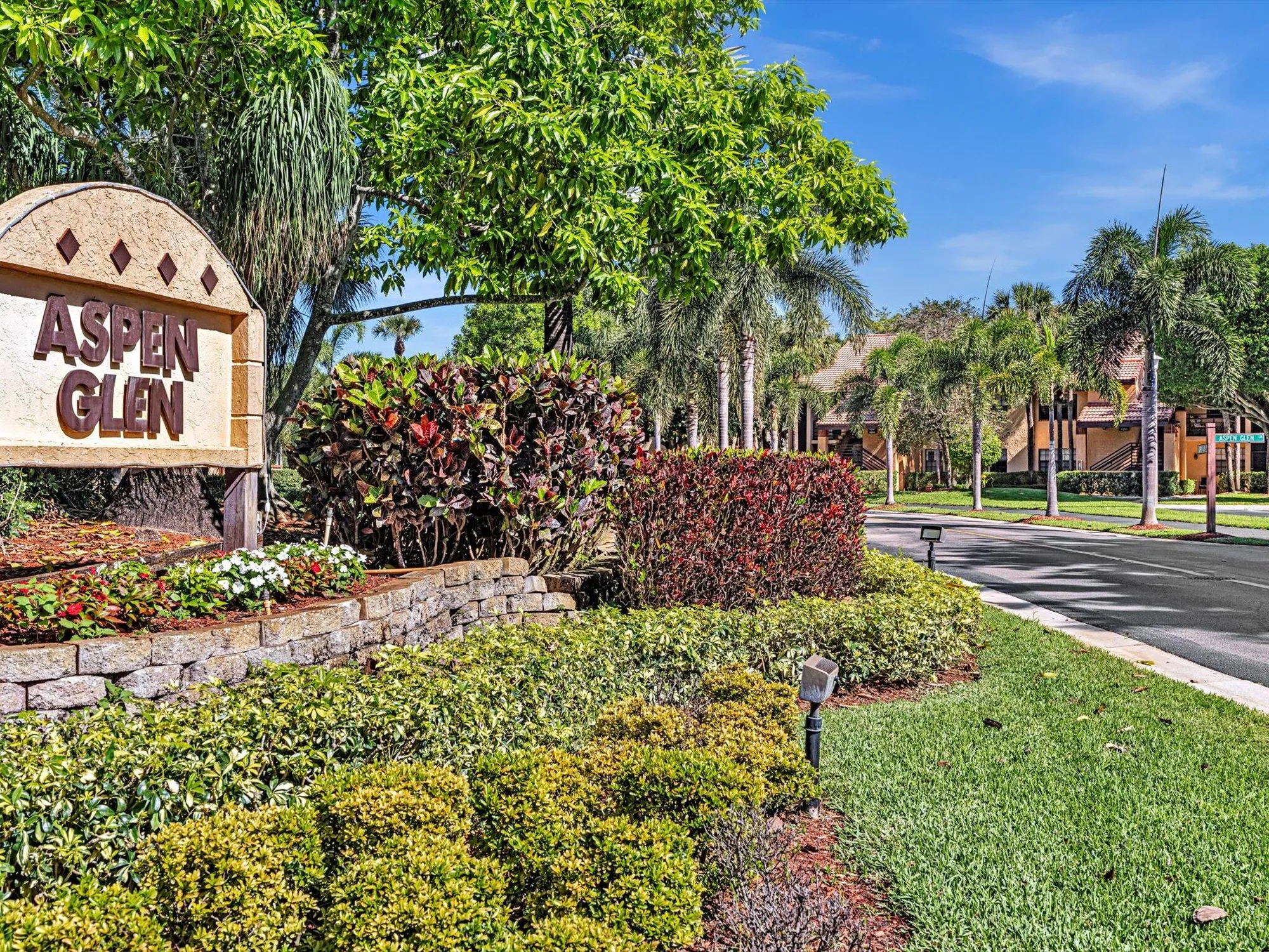 Property Slideshow image 39 of 43 | 11205 aspen glen dr, Boynton Beach, FL, 33437