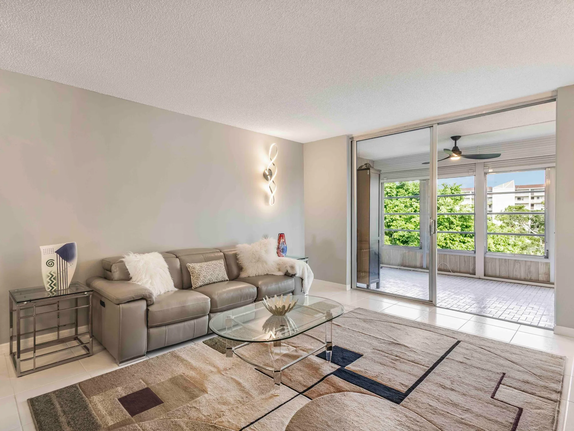 Property Slideshow image 16 of 51 | 14527 bonaire blvd 510, Delray Beach, FL, 33446