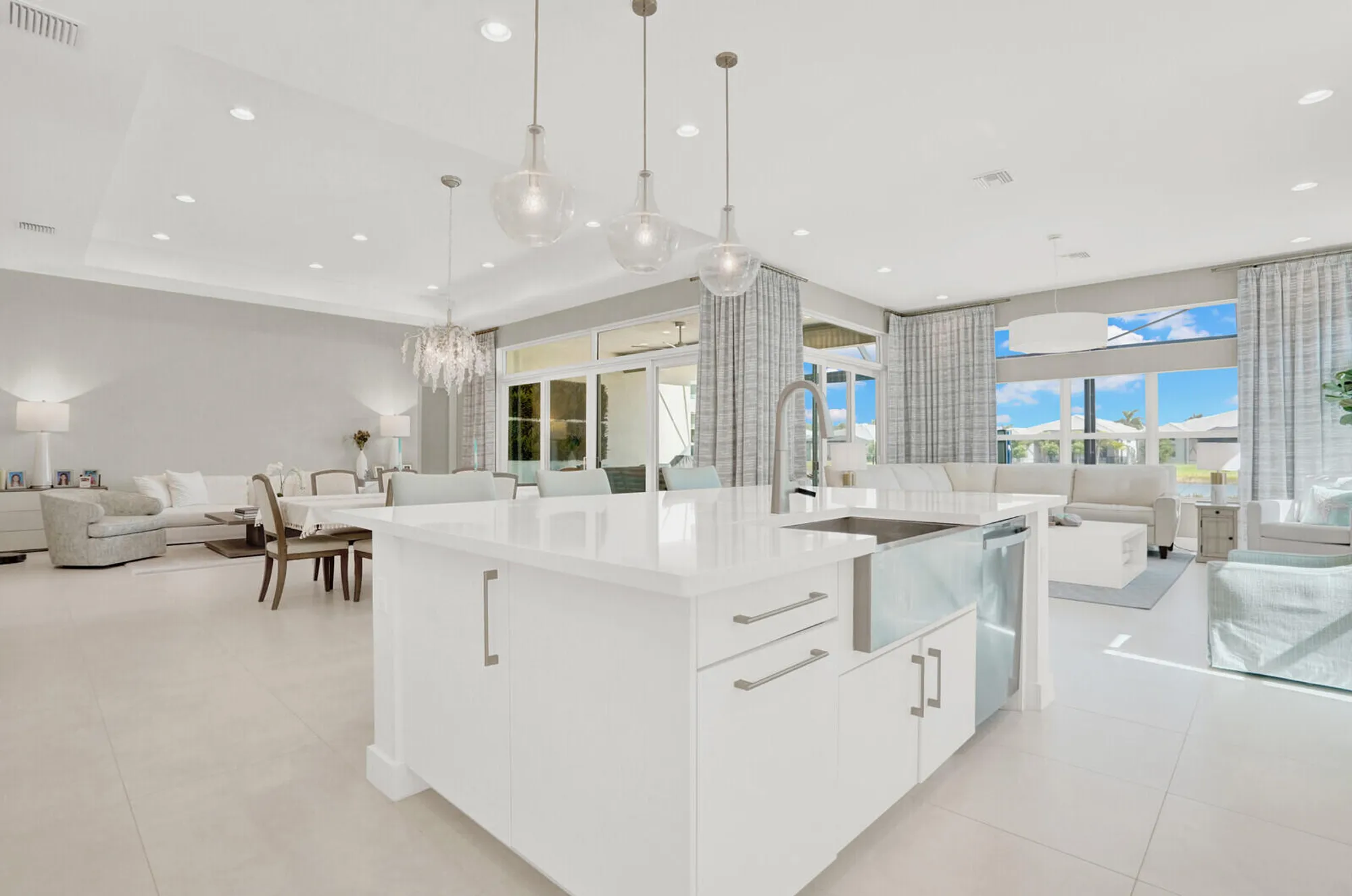 Property Slideshow image 16 of 90 | 12772 veneto springs dr, Boynton Beach, FL, 33473