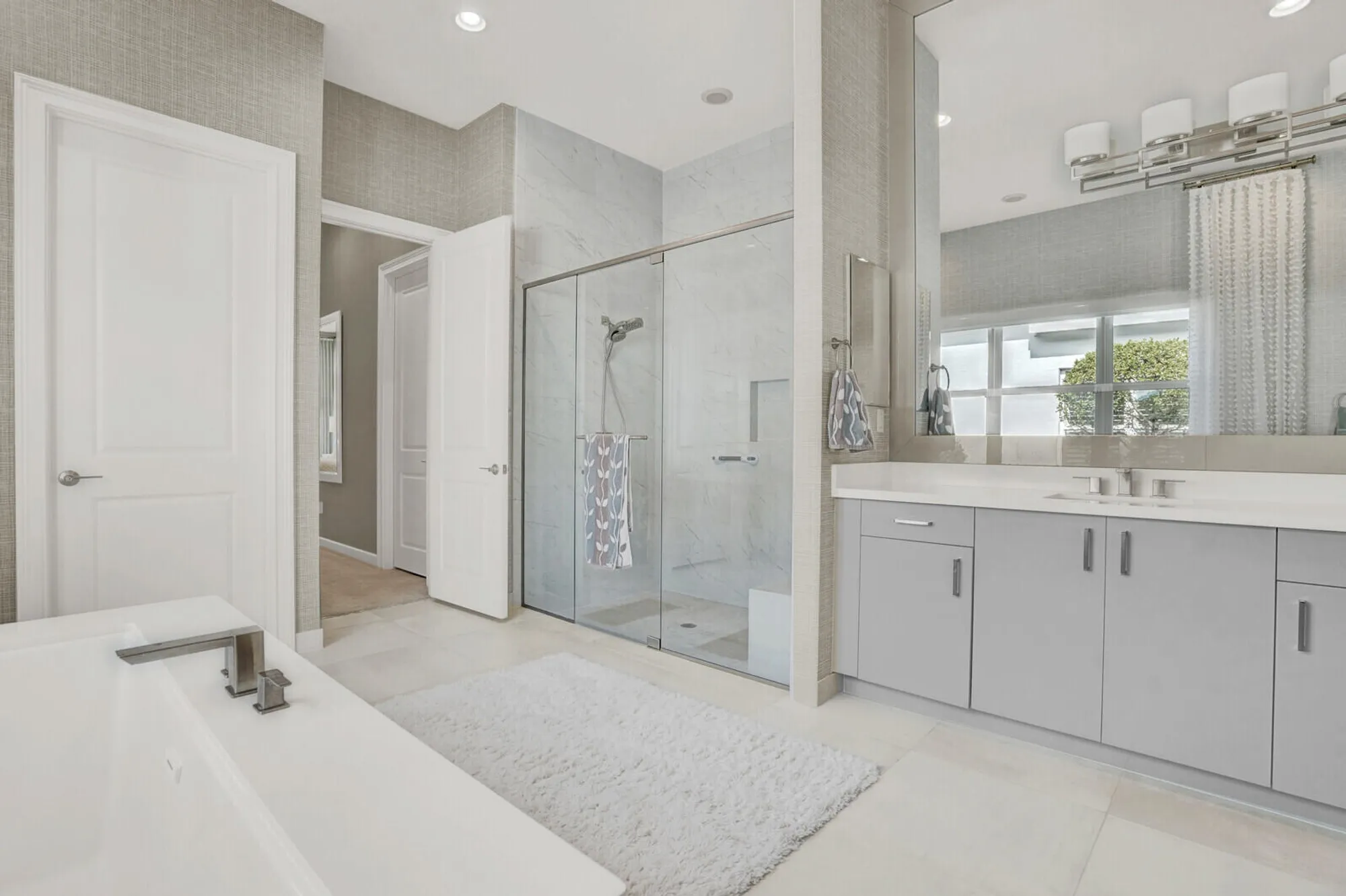 Property Slideshow image 32 of 90 | 12772 veneto springs dr, Boynton Beach, FL, 33473