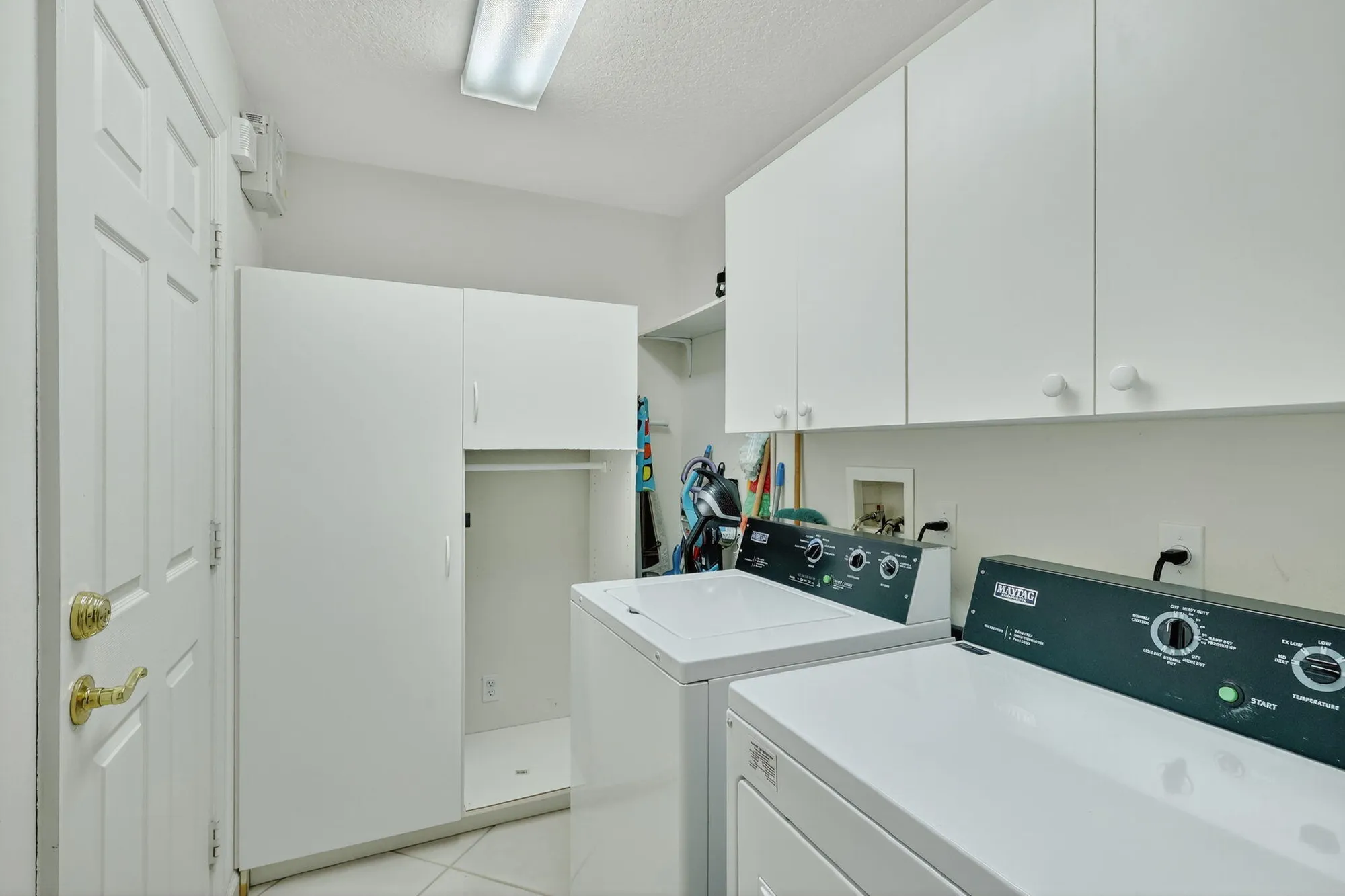 Property Slideshow image 28 of 68 | 302 nw toscane trl, Port Saint Lucie, FL, 34986