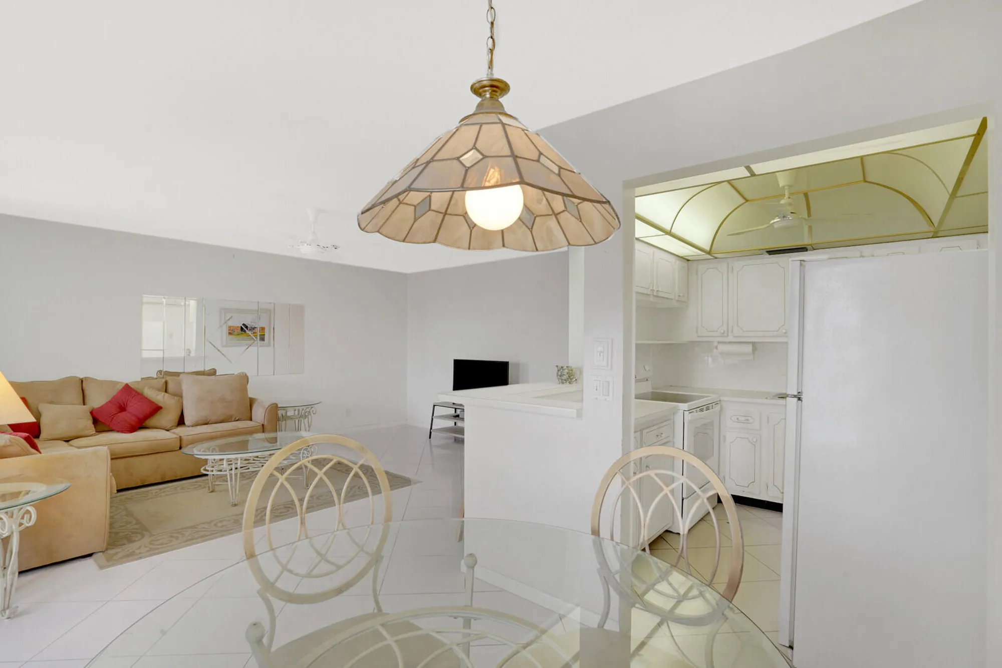 Property Slideshow image 11 of 29 | 143 somerset g, West Palm Beach, FL, 33417