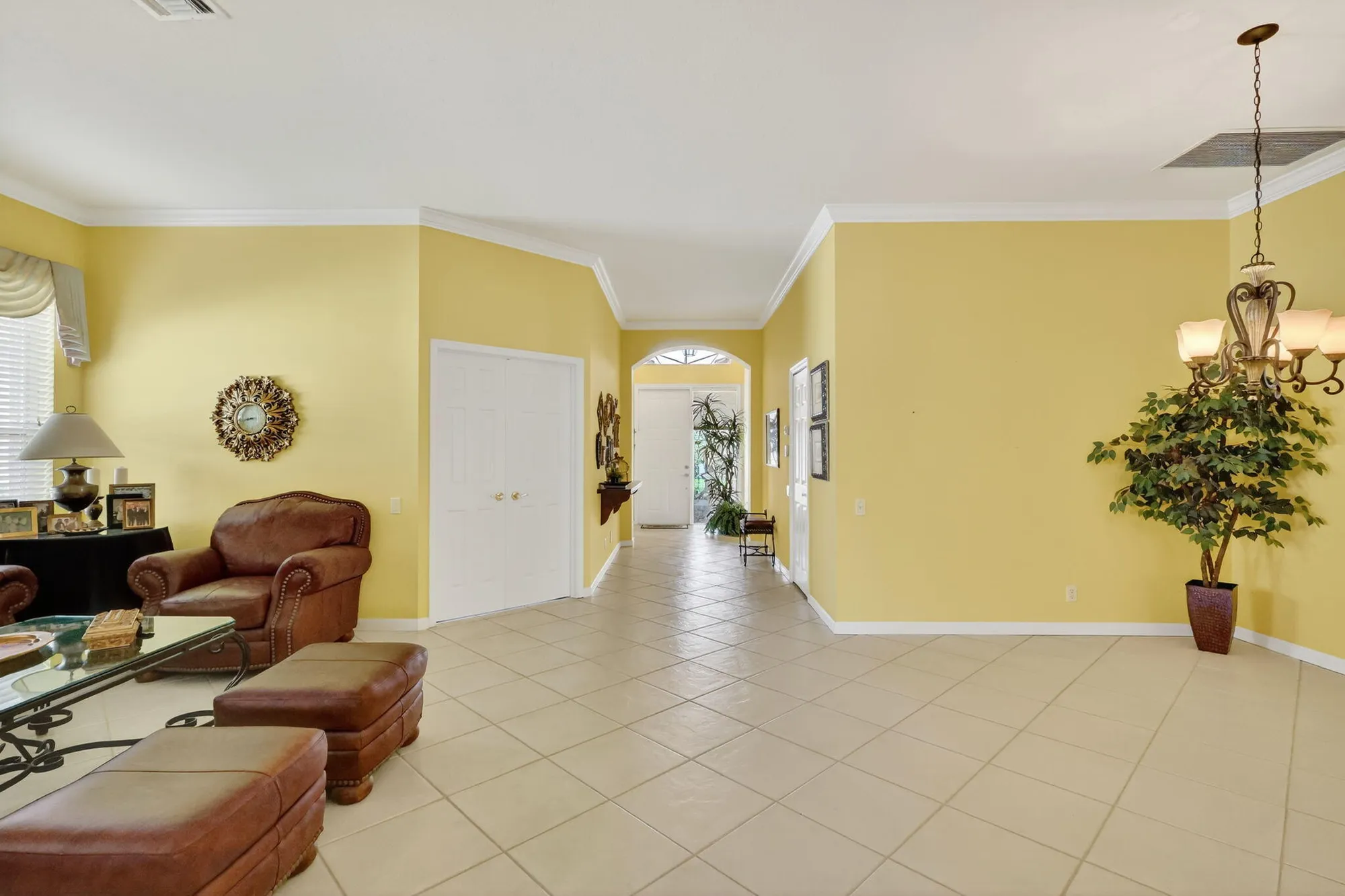 Property Slideshow image 7 of 68 | 302 nw toscane trl, Port Saint Lucie, FL, 34986