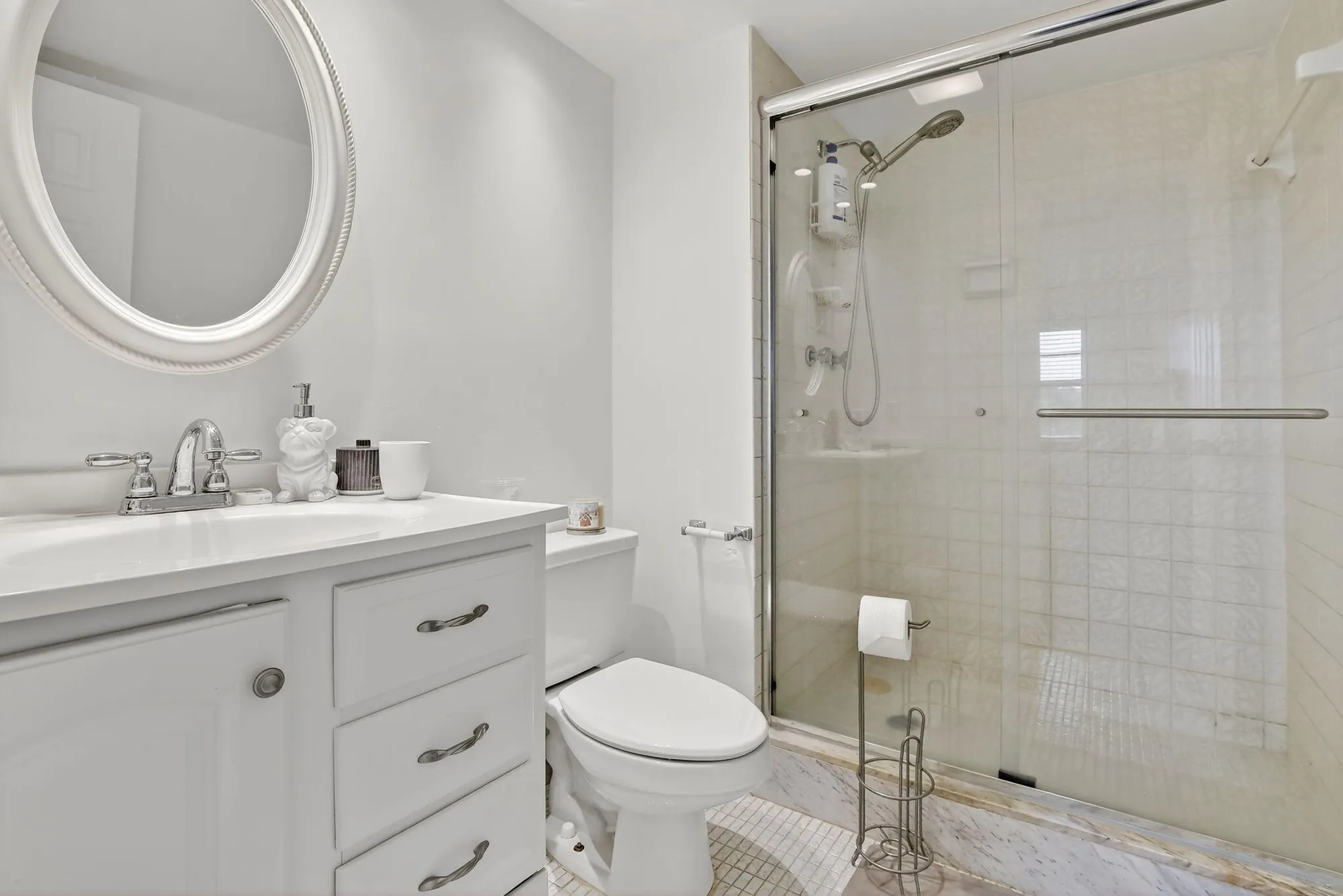 Property Slideshow image 20 of 47 | 9500 n hollybrook lake dr 308, Pembroke Pines, FL, 33025