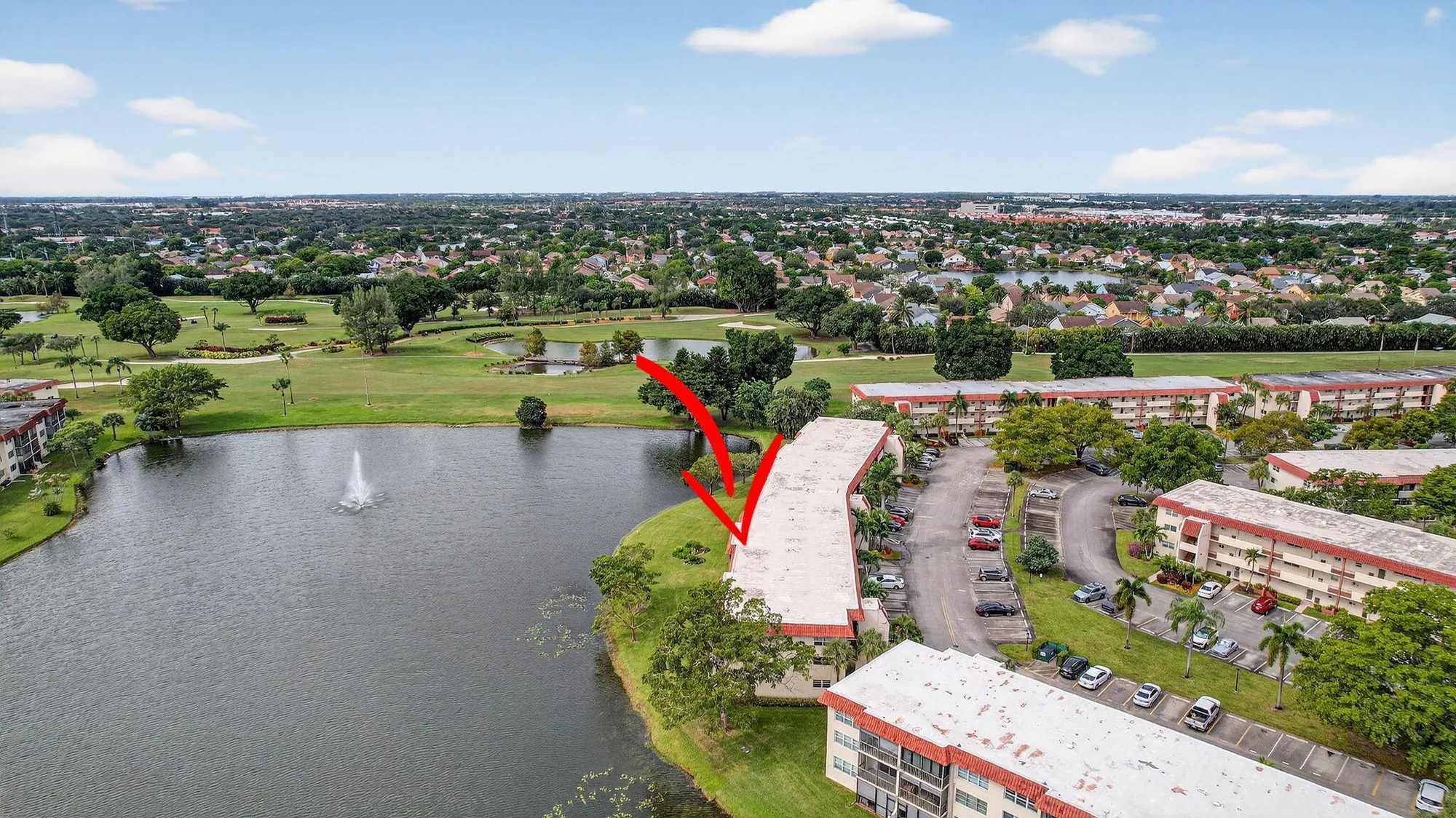 Property Slideshow image 44 of 47 | 9500 n hollybrook lake dr 308, Pembroke Pines, FL, 33025