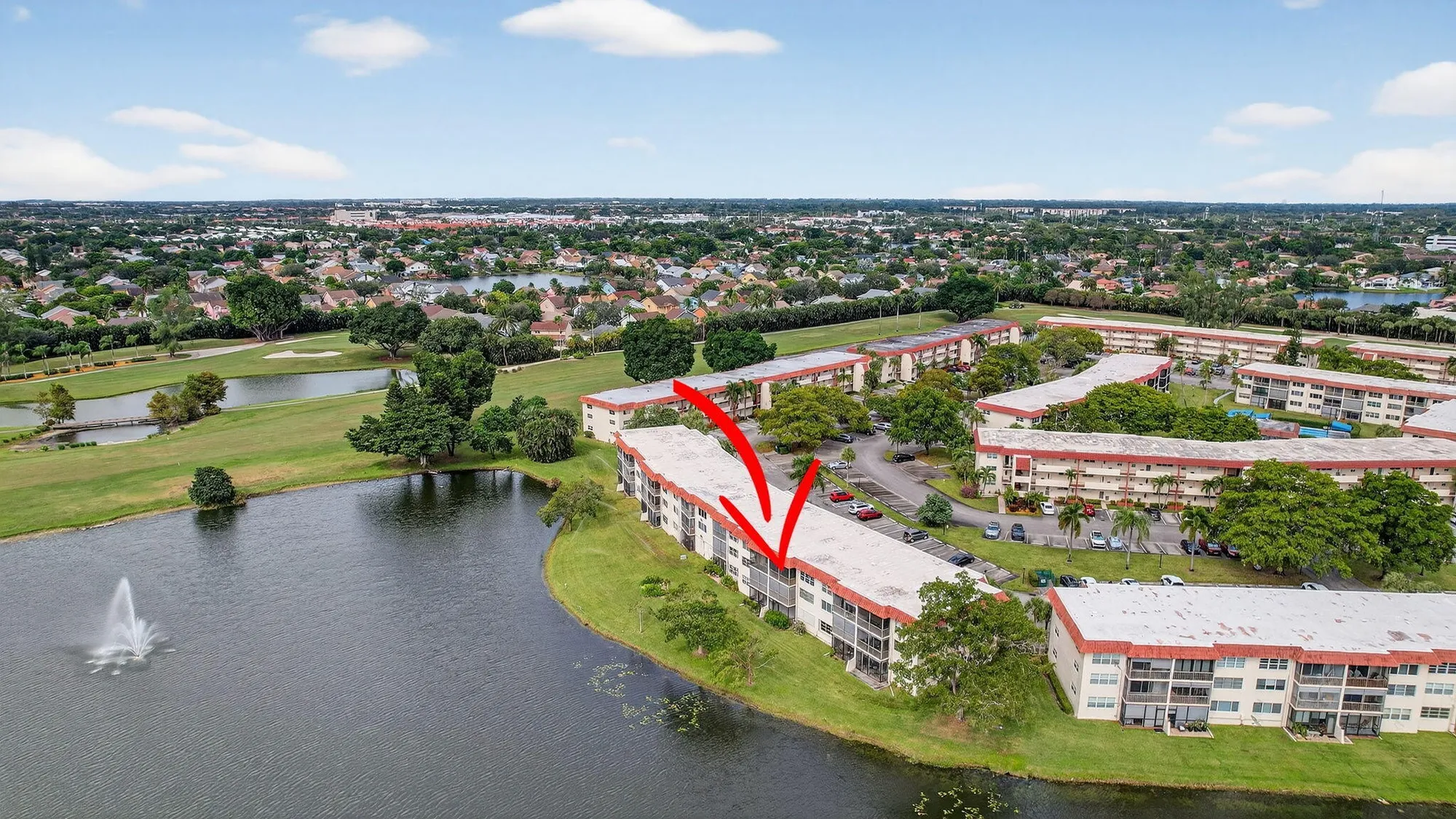 Property Slideshow image 43 of 47 | 9500 n hollybrook lake dr 308, Pembroke Pines, FL, 33025