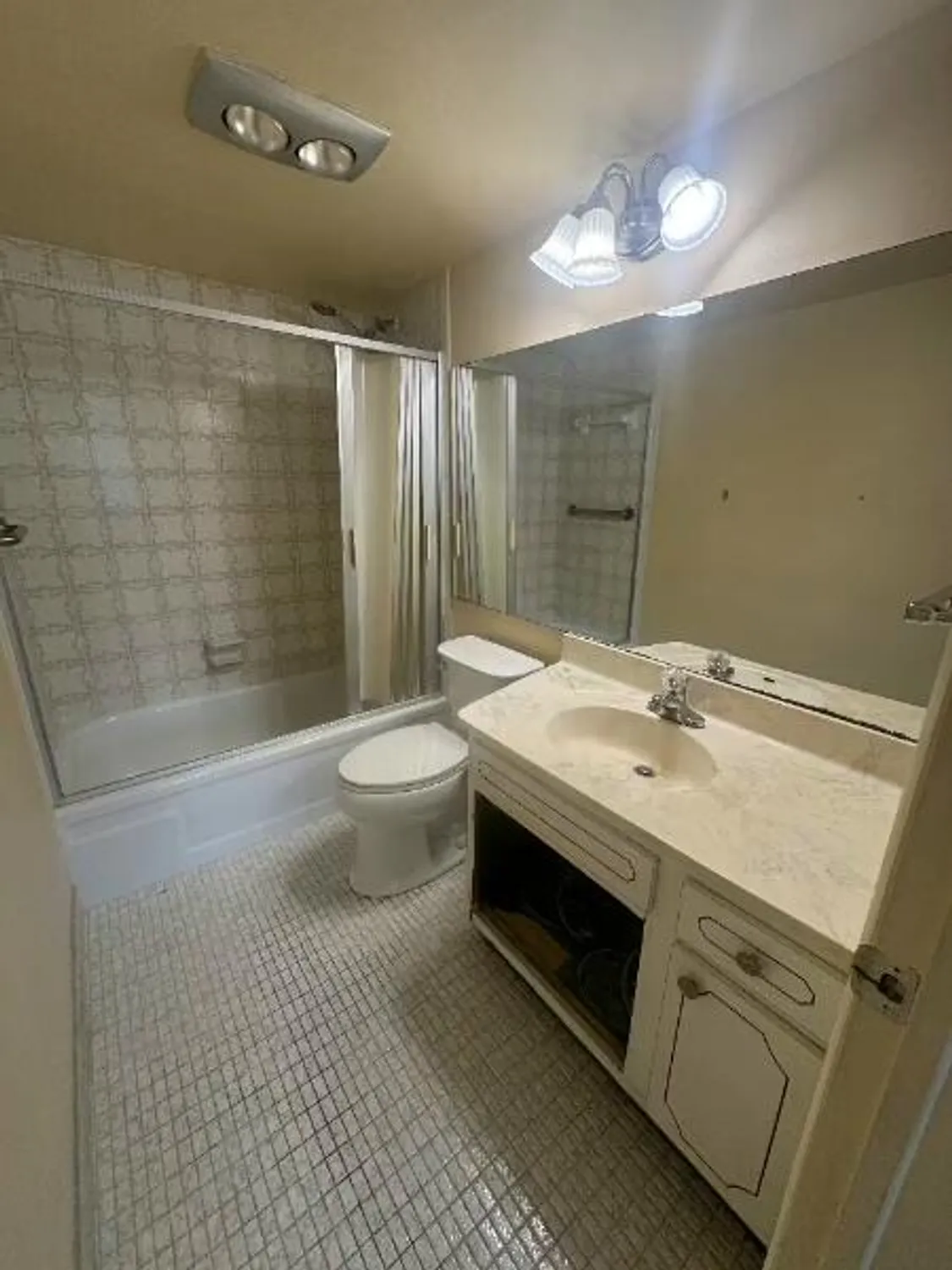 Property Slideshow image 29 of 33 | 9420 s hollybrook lake dr 105, Pembroke Pines, FL, 33025