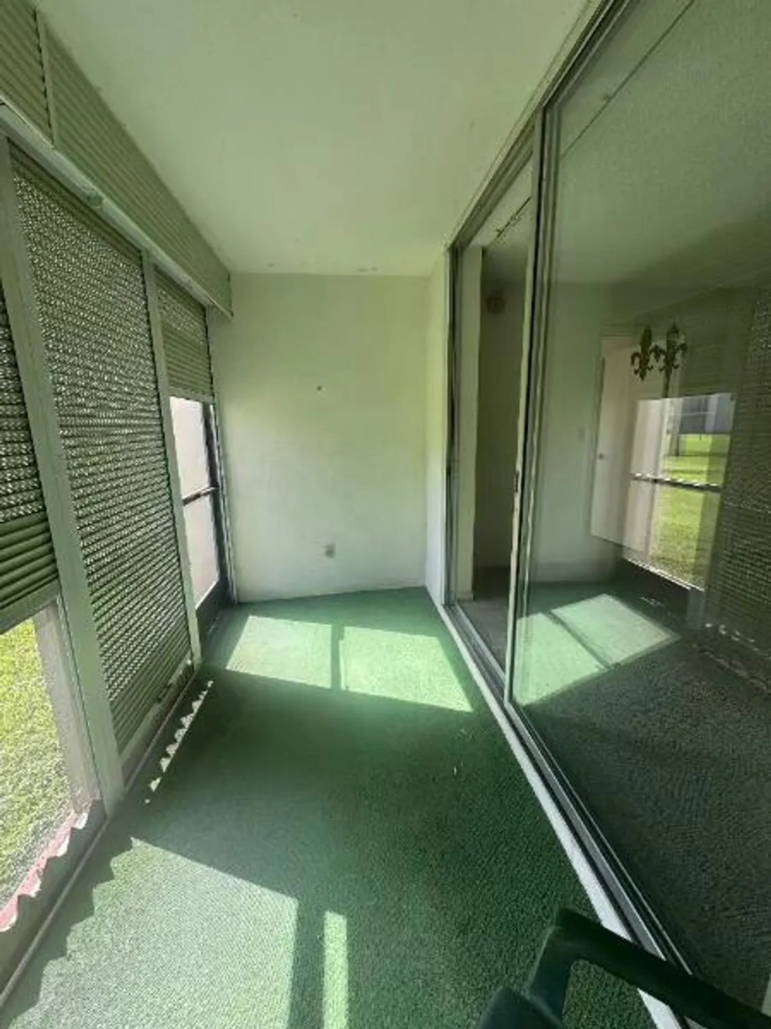 Property Slideshow image 31 of 33 | 9420 s hollybrook lake dr 105, Pembroke Pines, FL, 33025