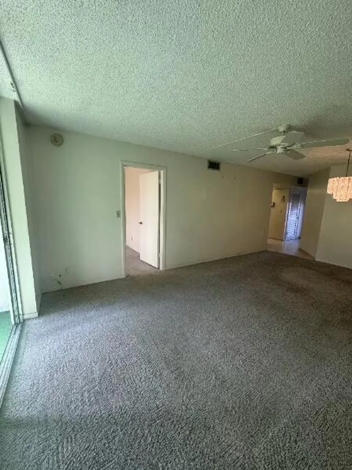 Property Slideshow image 25 of 33 | 9420 s hollybrook lake dr 105, Pembroke Pines, FL, 33025