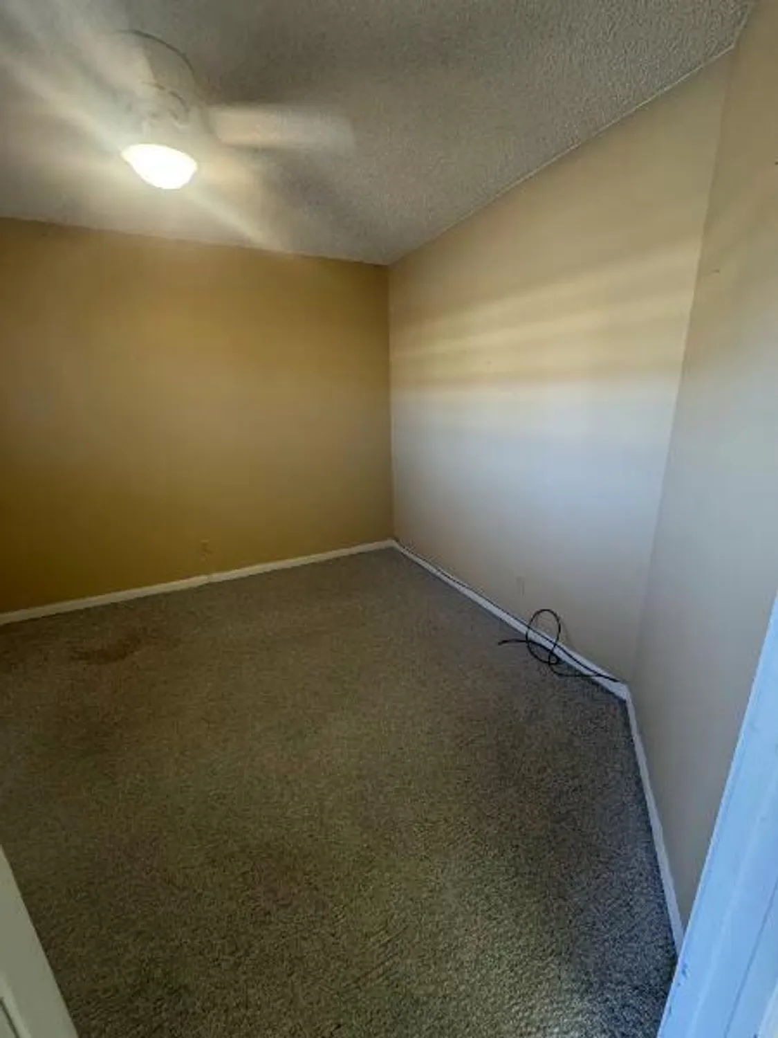 Property Slideshow image 11 of 33 | 9420 s hollybrook lake dr 105, Pembroke Pines, FL, 33025