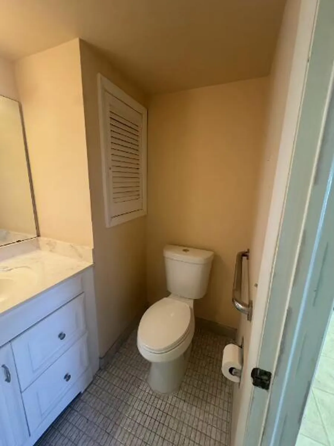 Property Slideshow image 19 of 33 | 9420 s hollybrook lake dr 105, Pembroke Pines, FL, 33025