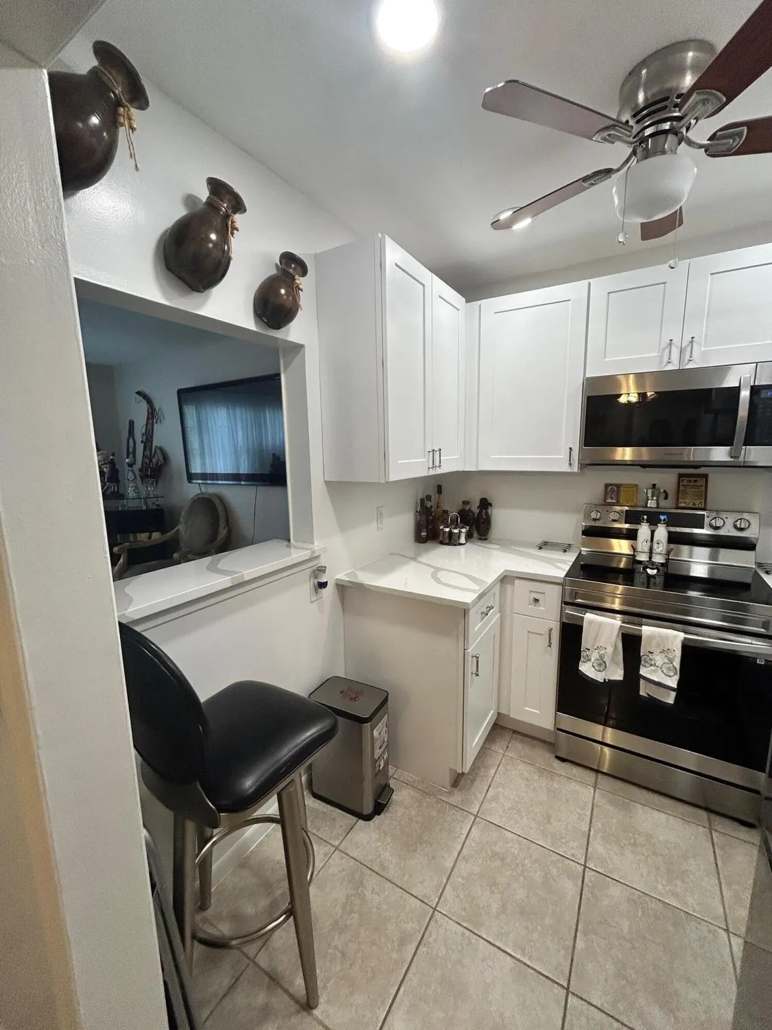 Property Slideshow image 10 of 25 | 347 norwich o, West Palm Beach, FL, 33417
