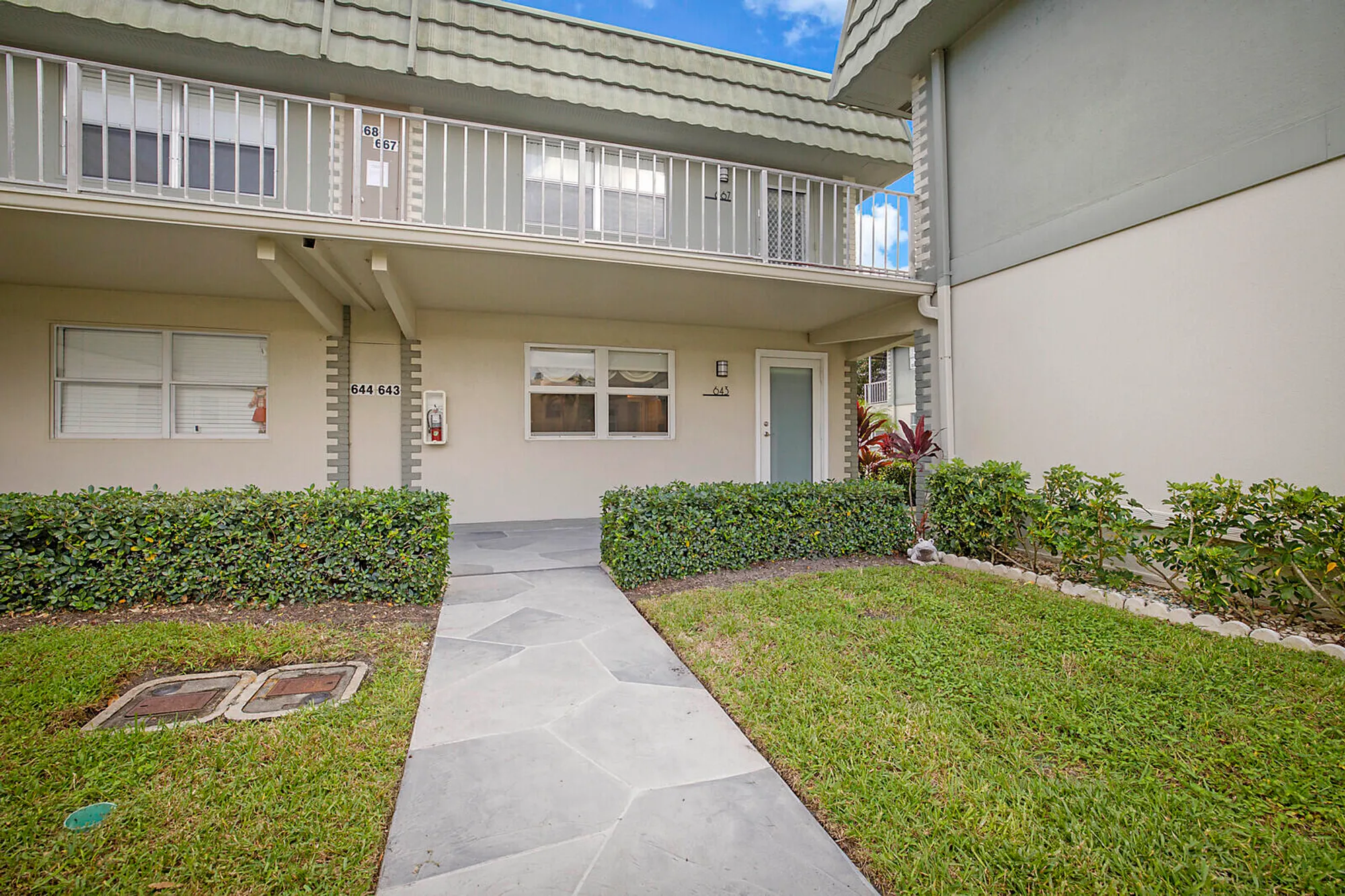 Property Slideshow image 1 of 21 | 643 flanders, Delray Beach, FL, 33484