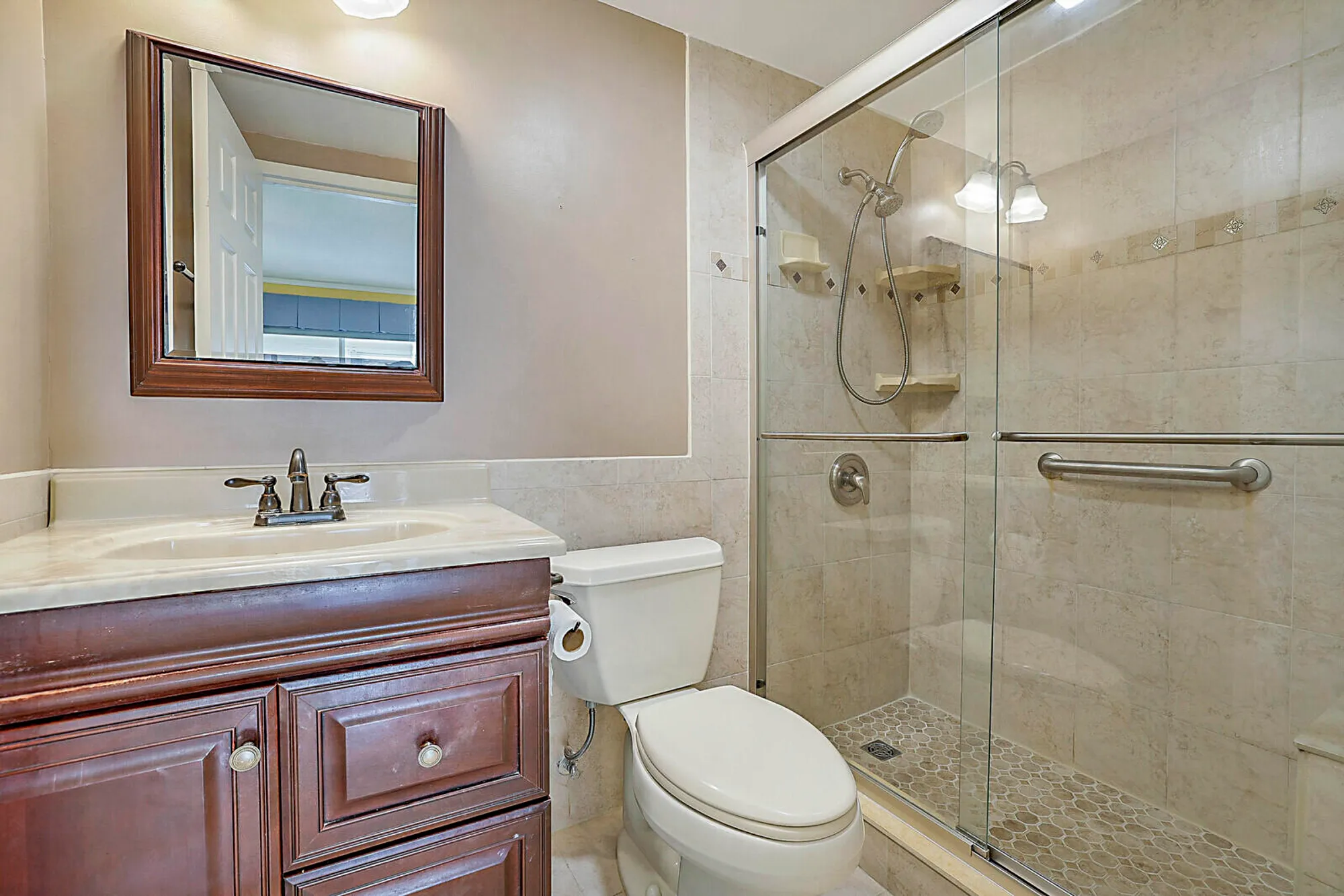 Property Slideshow image 17 of 21 | 643 flanders, Delray Beach, FL, 33484