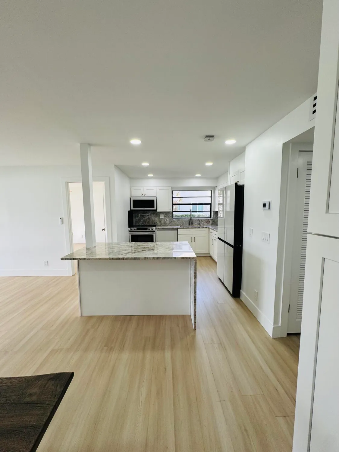 Property Slideshow image 7 of 27 | 17 capri a # 17, Delray Beach, FL, 33484