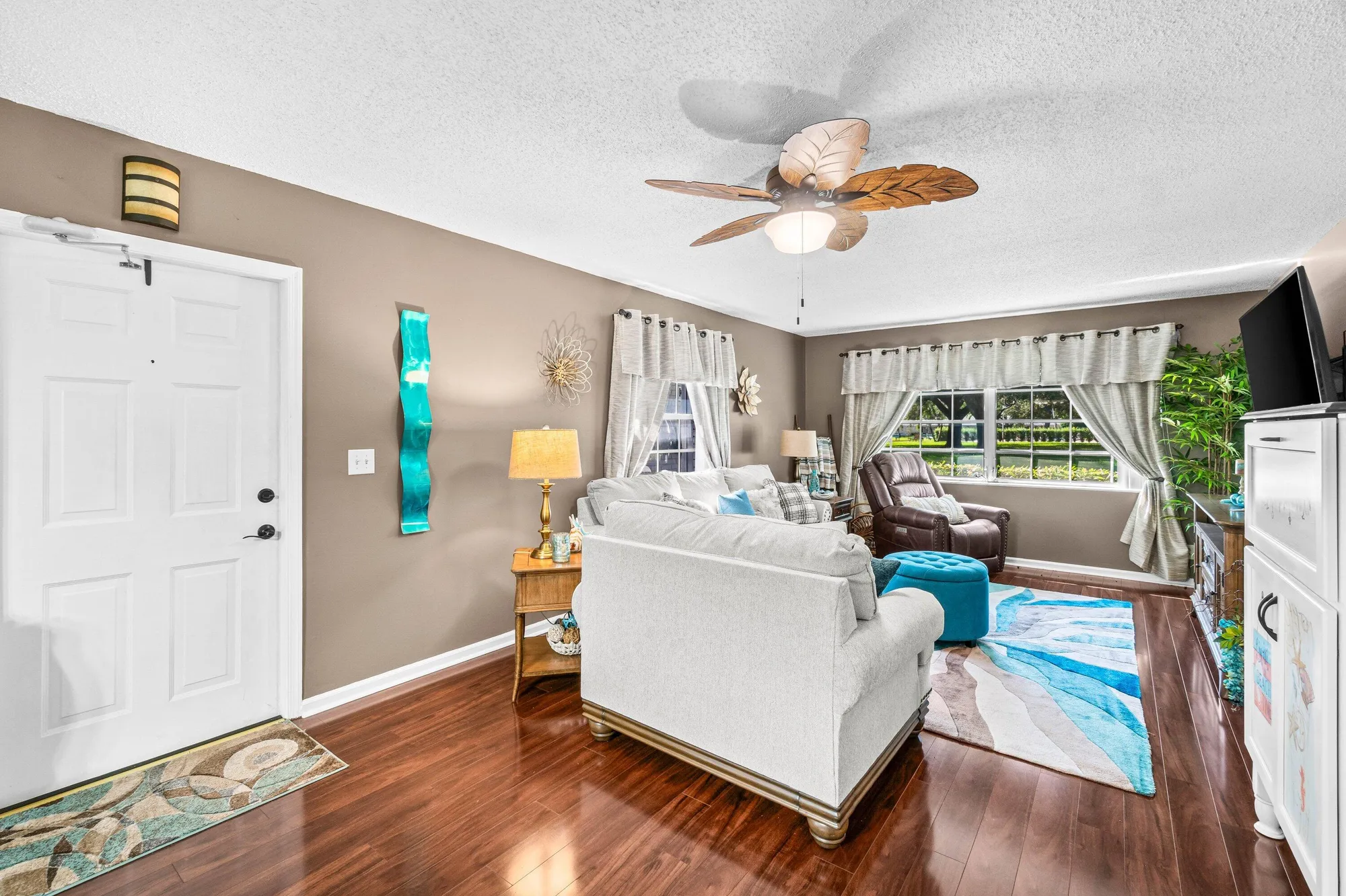 Property Slideshow image 17 of 36 | 10110 42nd way, Boynton Beach, FL, 33436