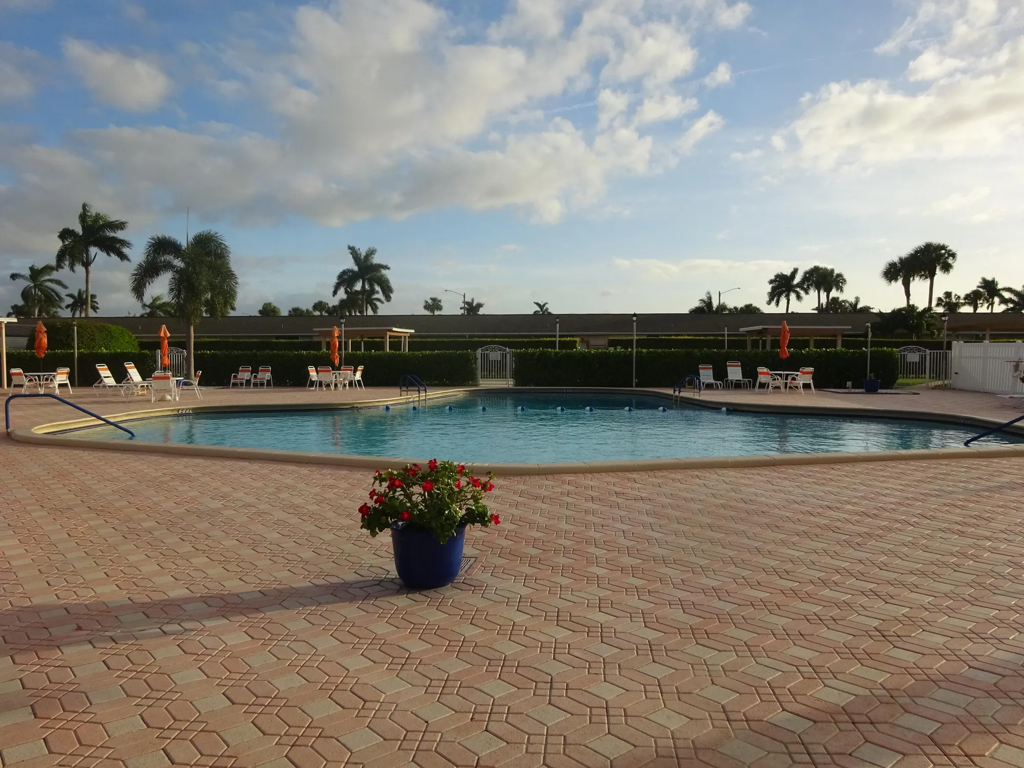 Property Slideshow image 17 of 19 | 2763 dudley dr h, West Palm Beach, FL, 33415