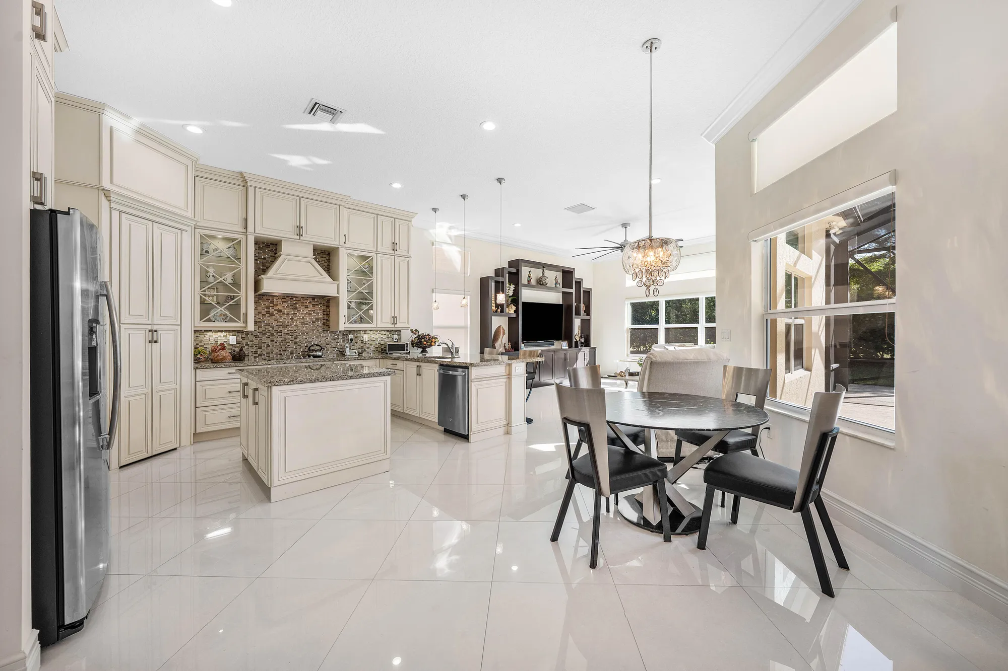Property Slideshow image 12 of 77 | 8202 alpine ridge rd, Boynton Beach, FL, 33473