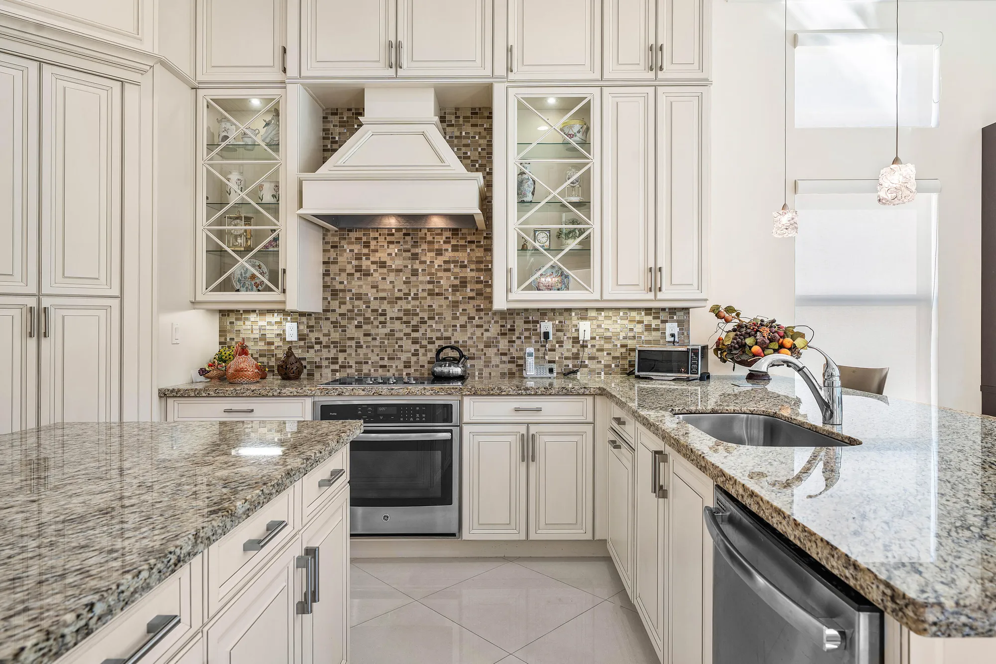 Property Slideshow image 13 of 77 | 8202 alpine ridge rd, Boynton Beach, FL, 33473