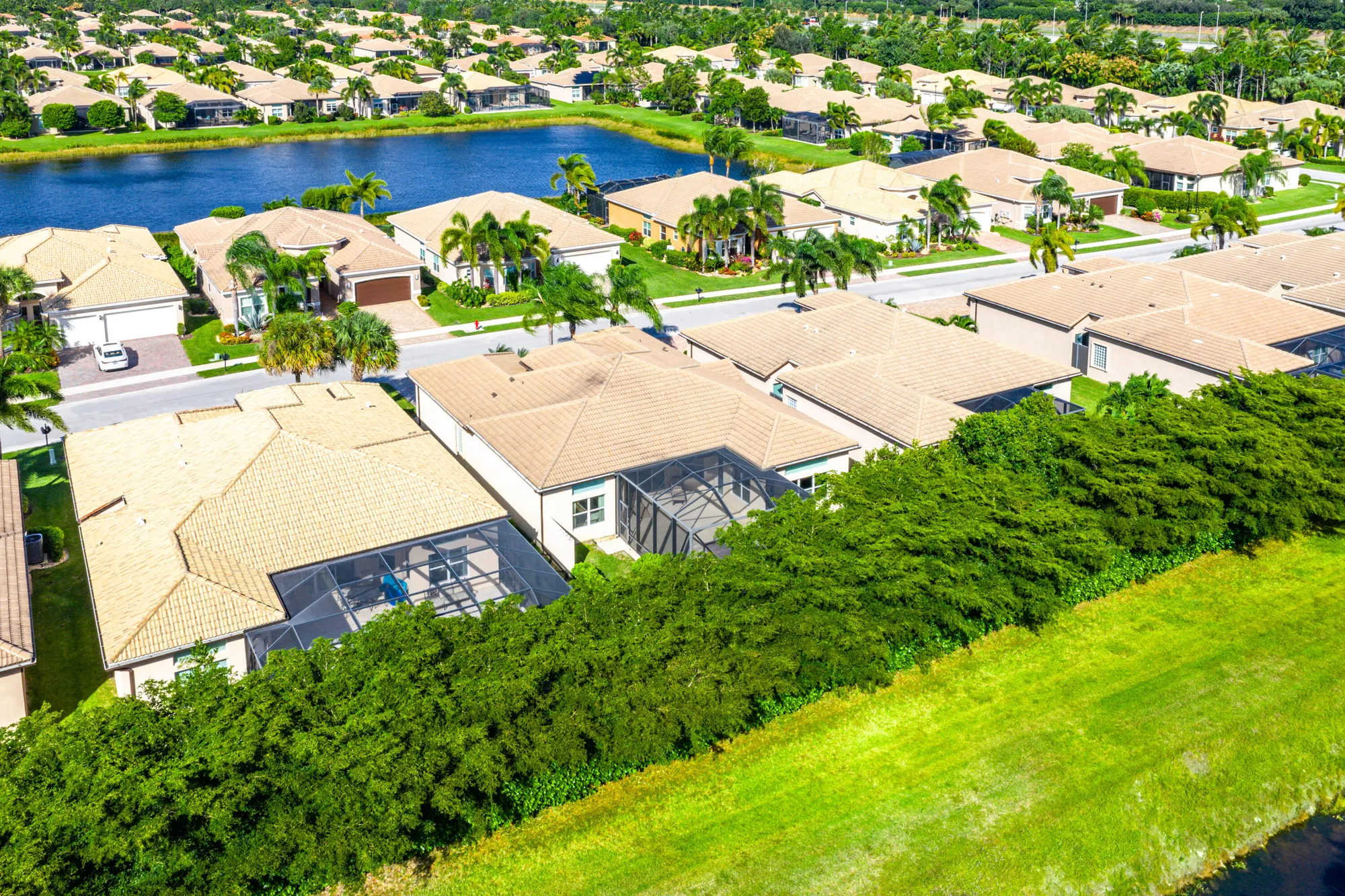 Property Slideshow image 45 of 77 | 8202 alpine ridge rd, Boynton Beach, FL, 33473