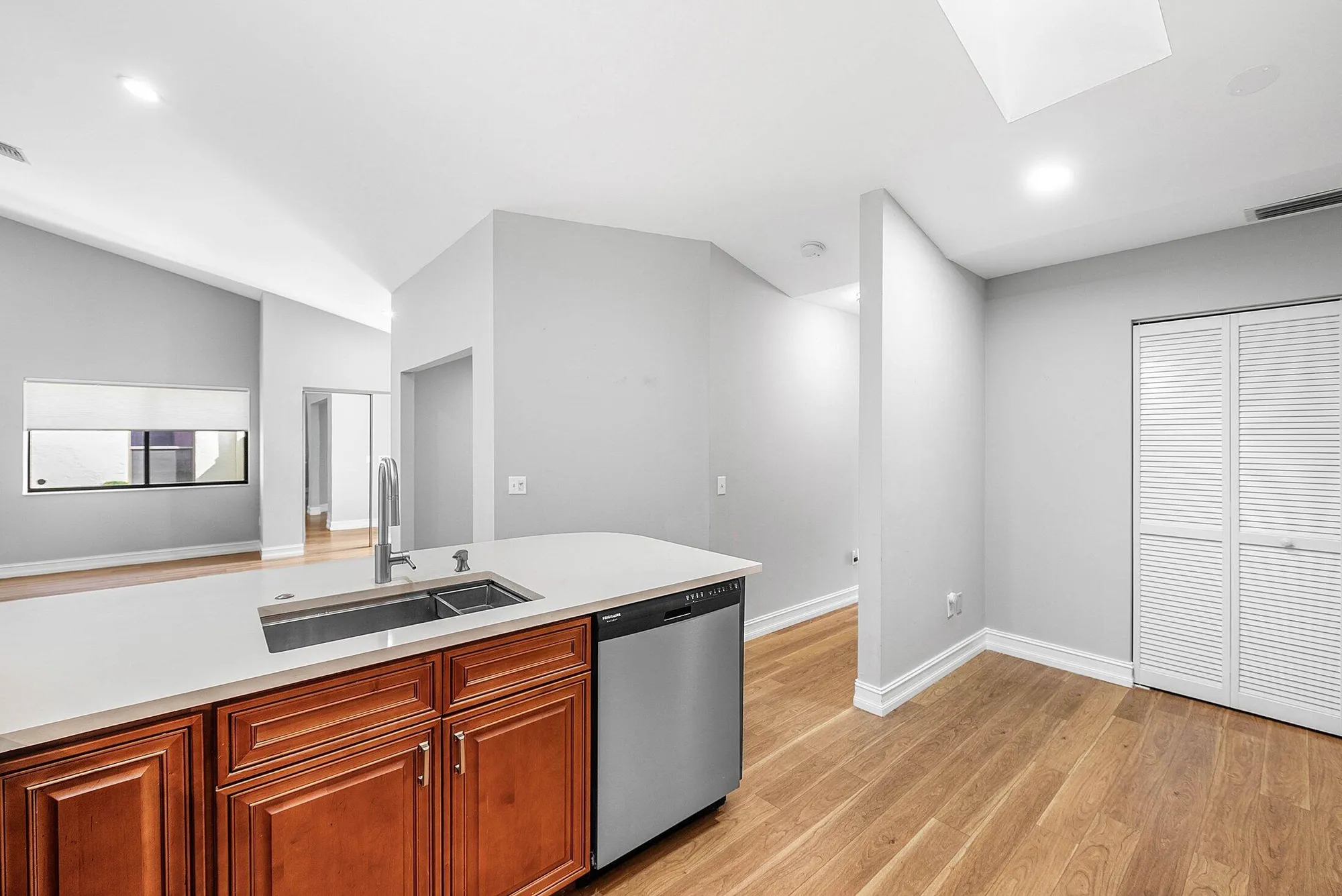 Property Slideshow image 20 of 52 | 10071 53rd way 1302, Boynton Beach, FL, 33437