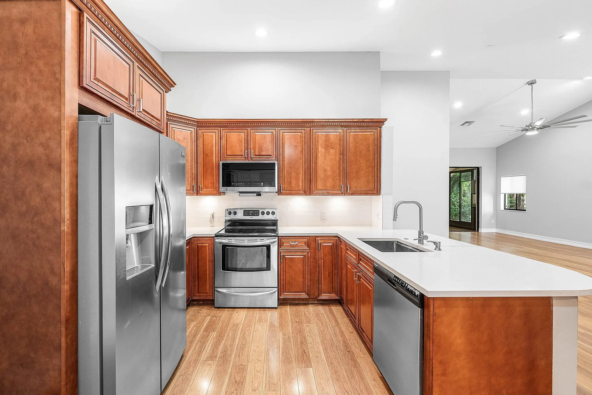 Property Slideshow image 21 of 52 | 10071 53rd way 1302, Boynton Beach, FL, 33437